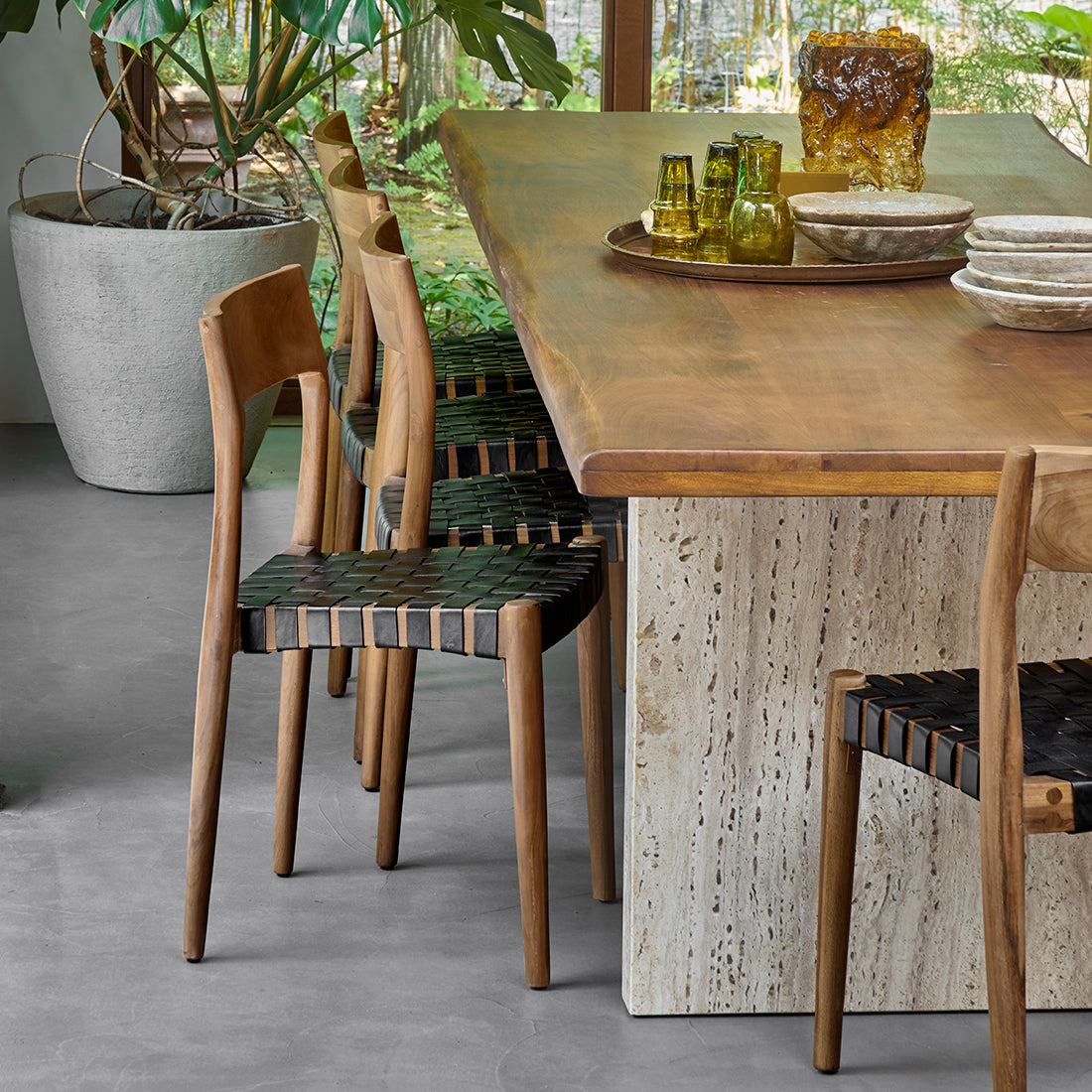 Eetkamerstoel Freya teakhouten met leer - zwart (set van 2)