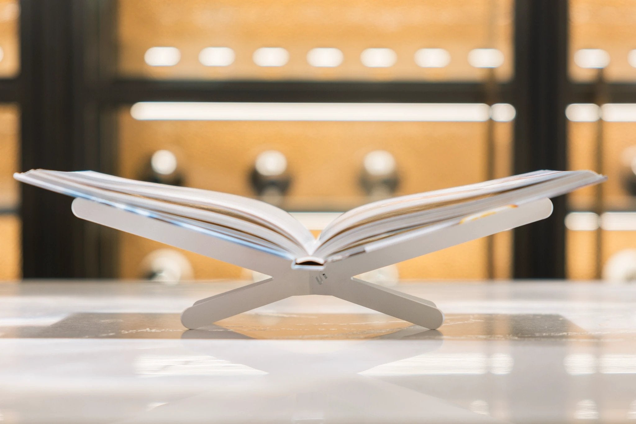 Boekenstandaard BOOX | 4 kleuren by Steelful