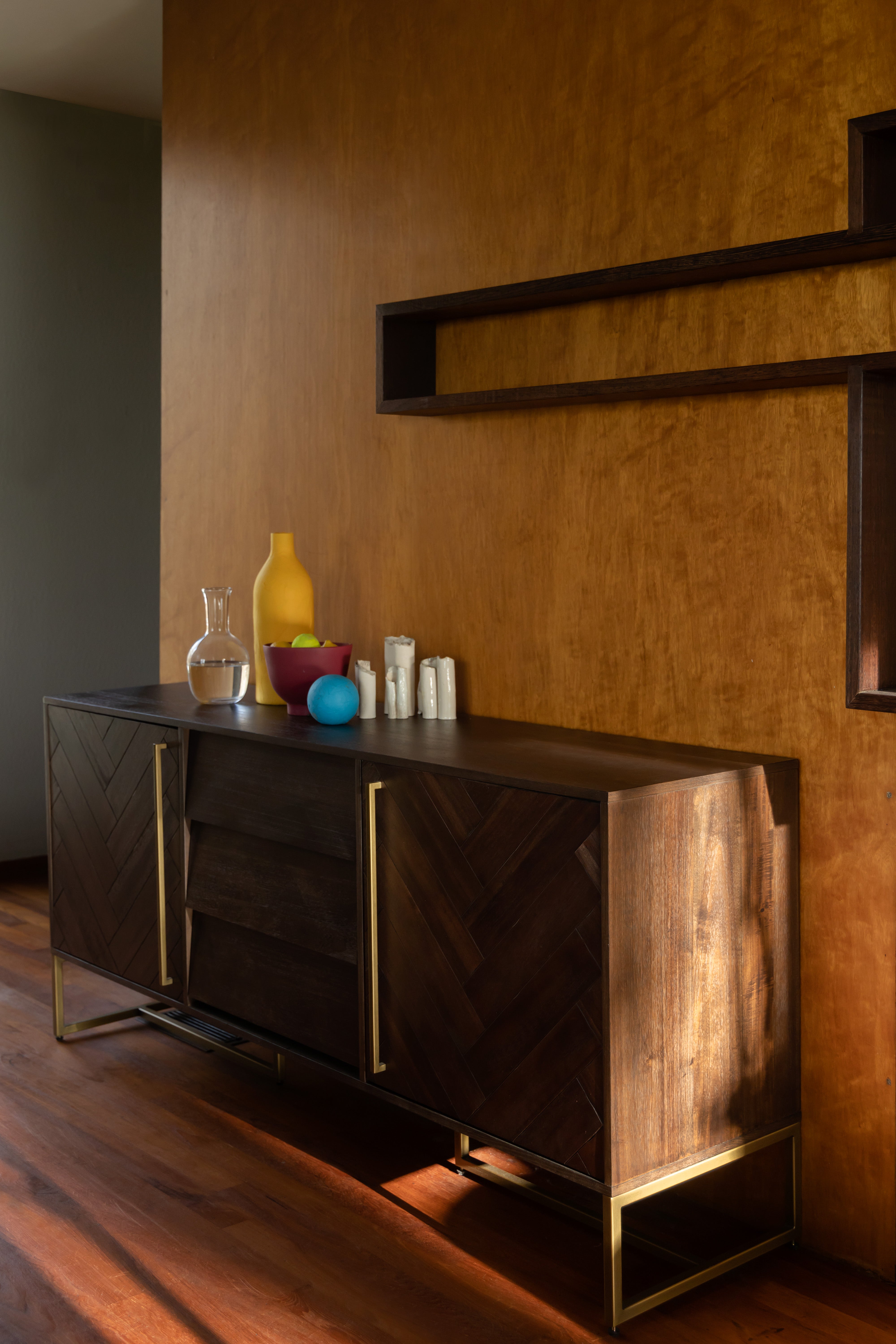 Sideboard Class High