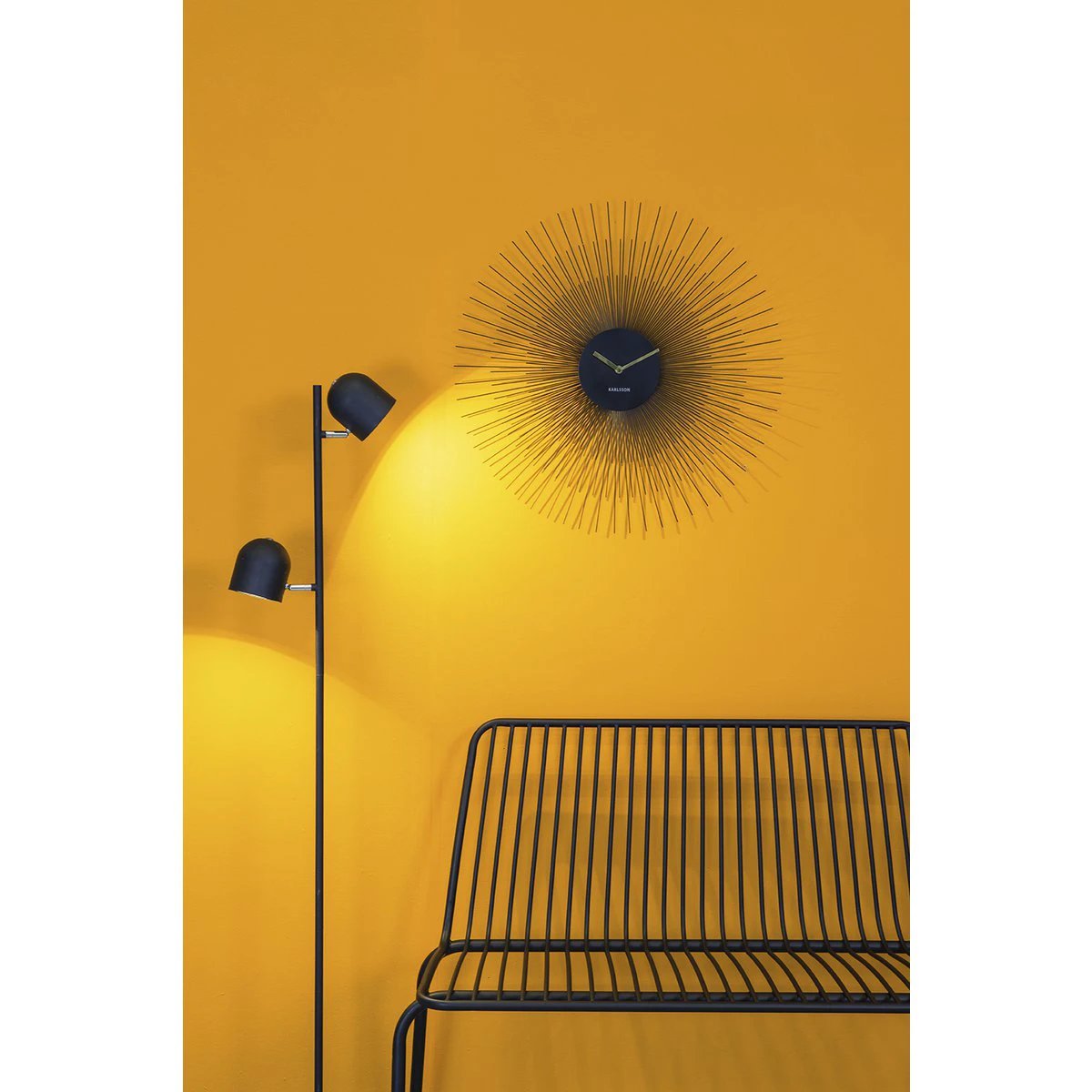 Wandklok Pioen Groot Zwart by Karlsson