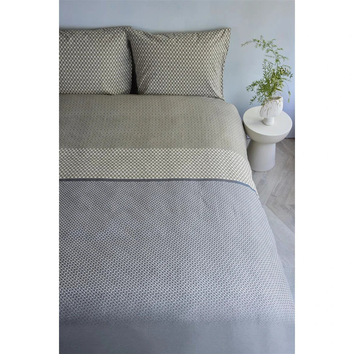 Beddinghouse Jimmy dekbedovertrek blauw by Bedding House bed & bath textile