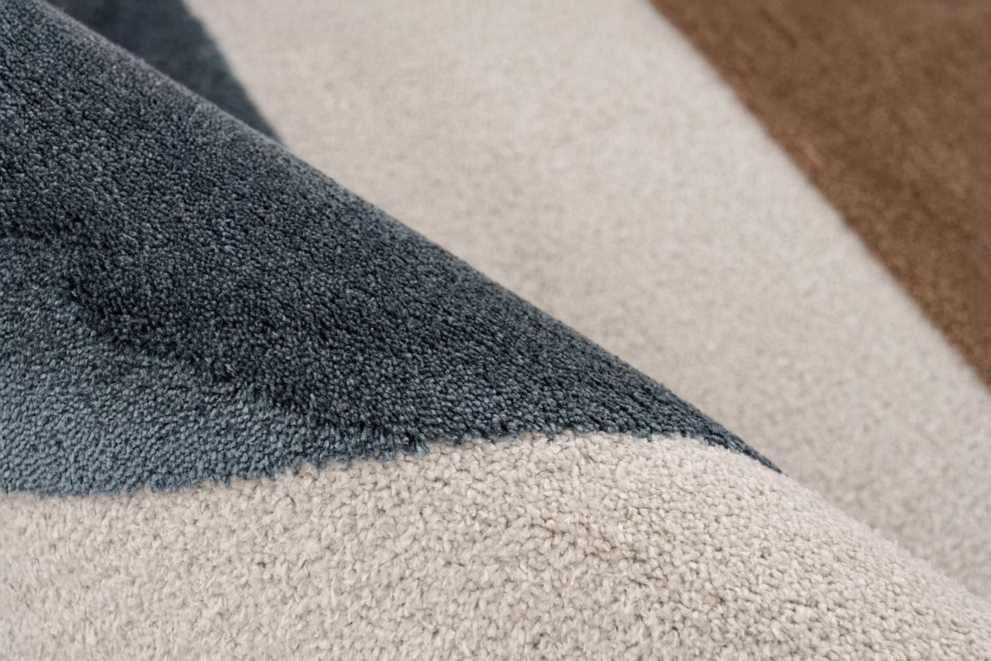 Vloerkleed Bergamo 701 Multi in 4 Maten by Lalee