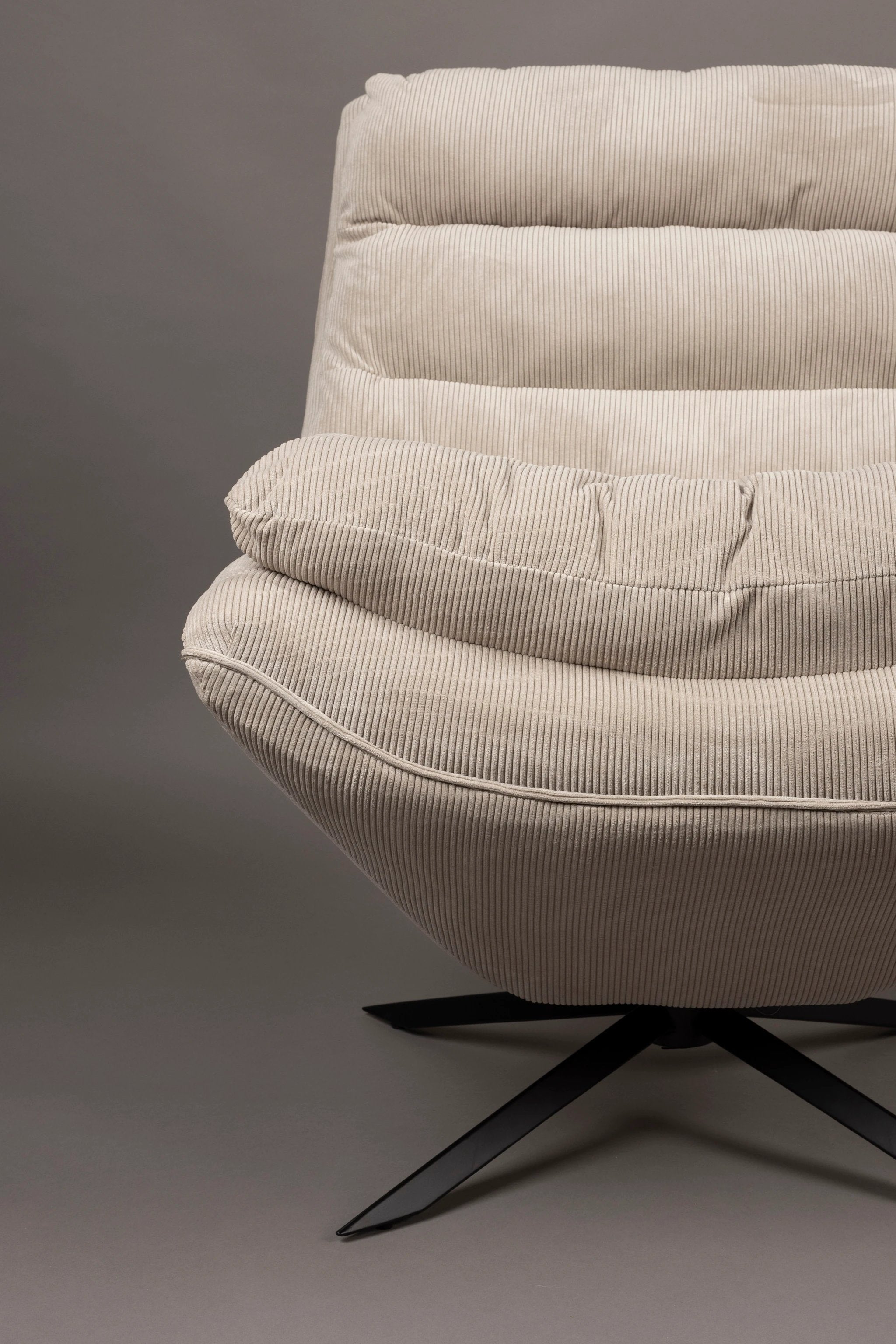 Fauteuil Vince Beige Fr by Dutchbone