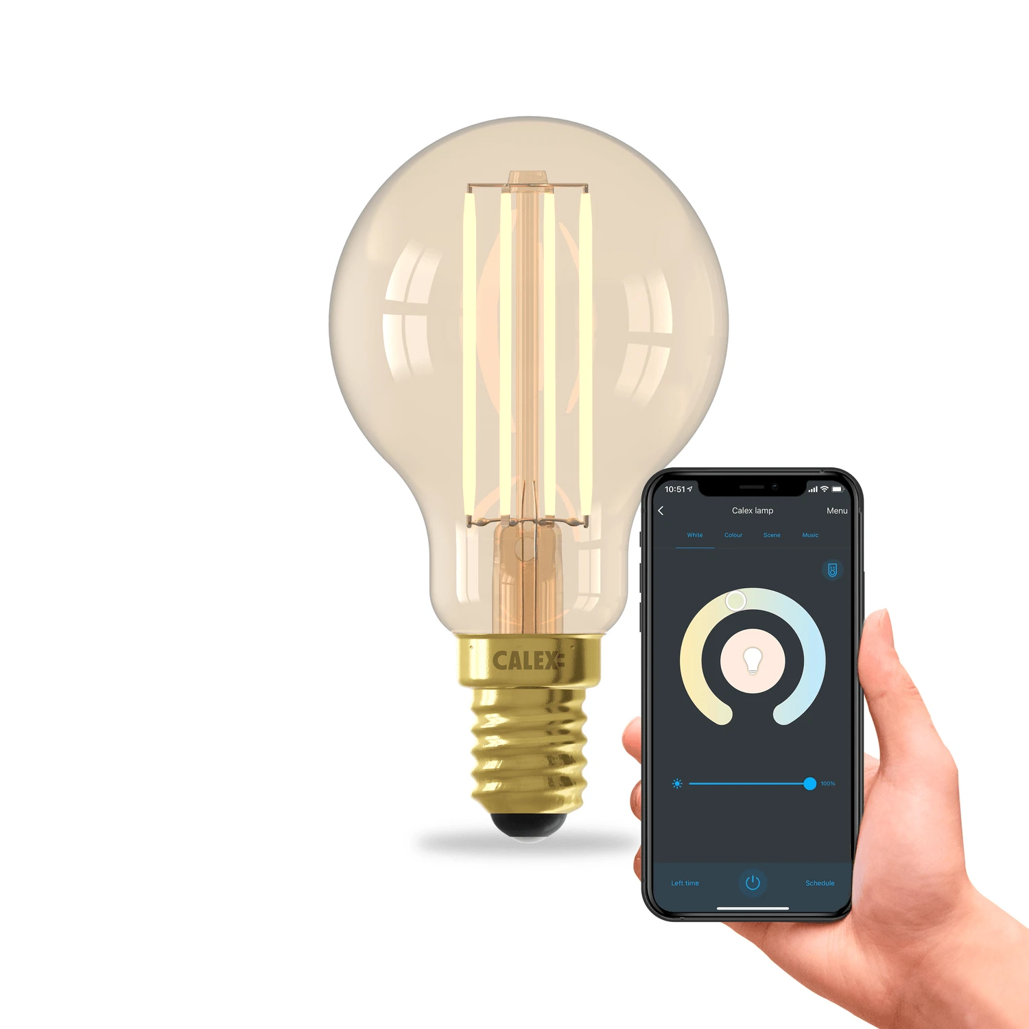 Gouden Calex Smart LED Filament Lamp E14 Bal P45 met heldere gloeidraad en moderne uitstraling, geschikt voor sfeerverlichting.