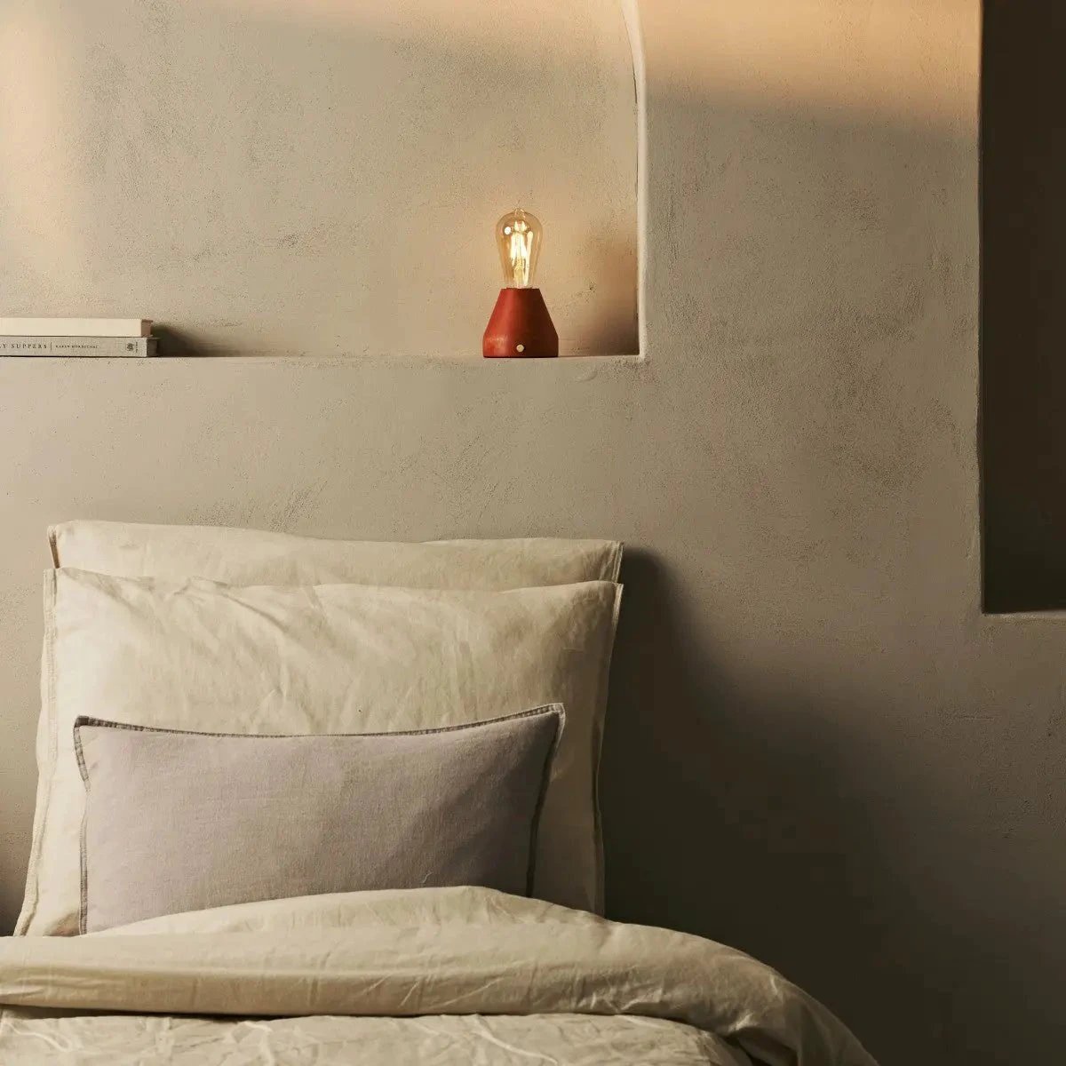 Tafellamp oplaadbaar Zavi kastanje bruin by Tavellio - Amsterdam