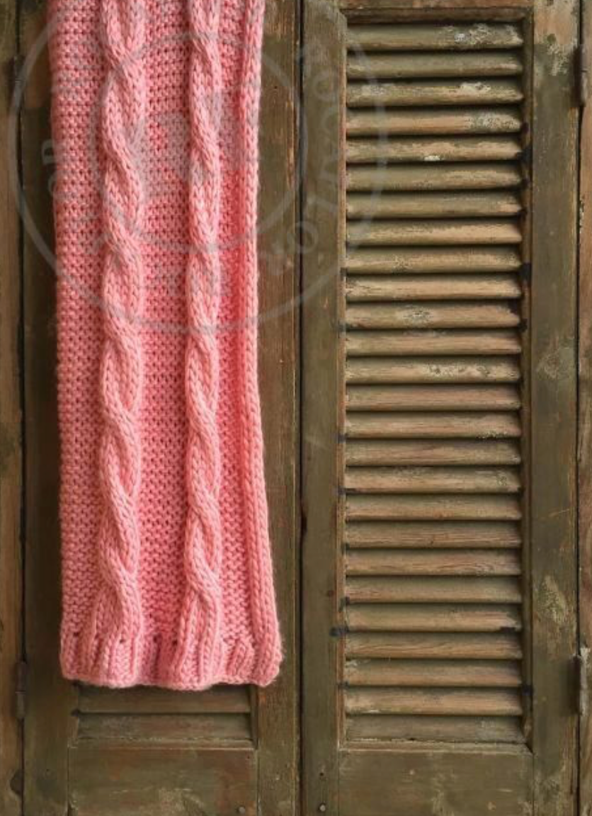 Deken gebreid kabelpatroon Koraalroze - depauwwonen