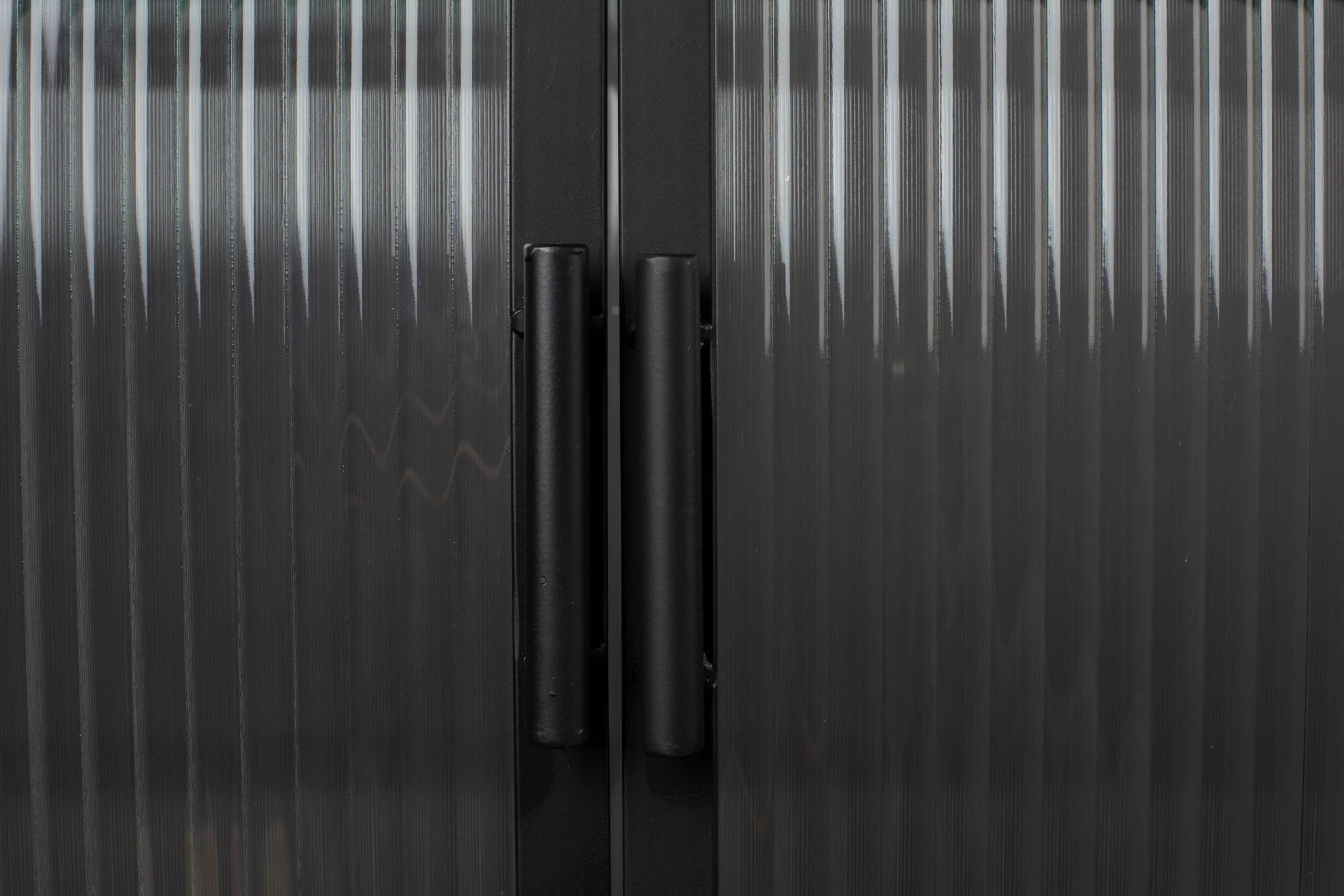 Dressoir Boli High Black by Dutchbone