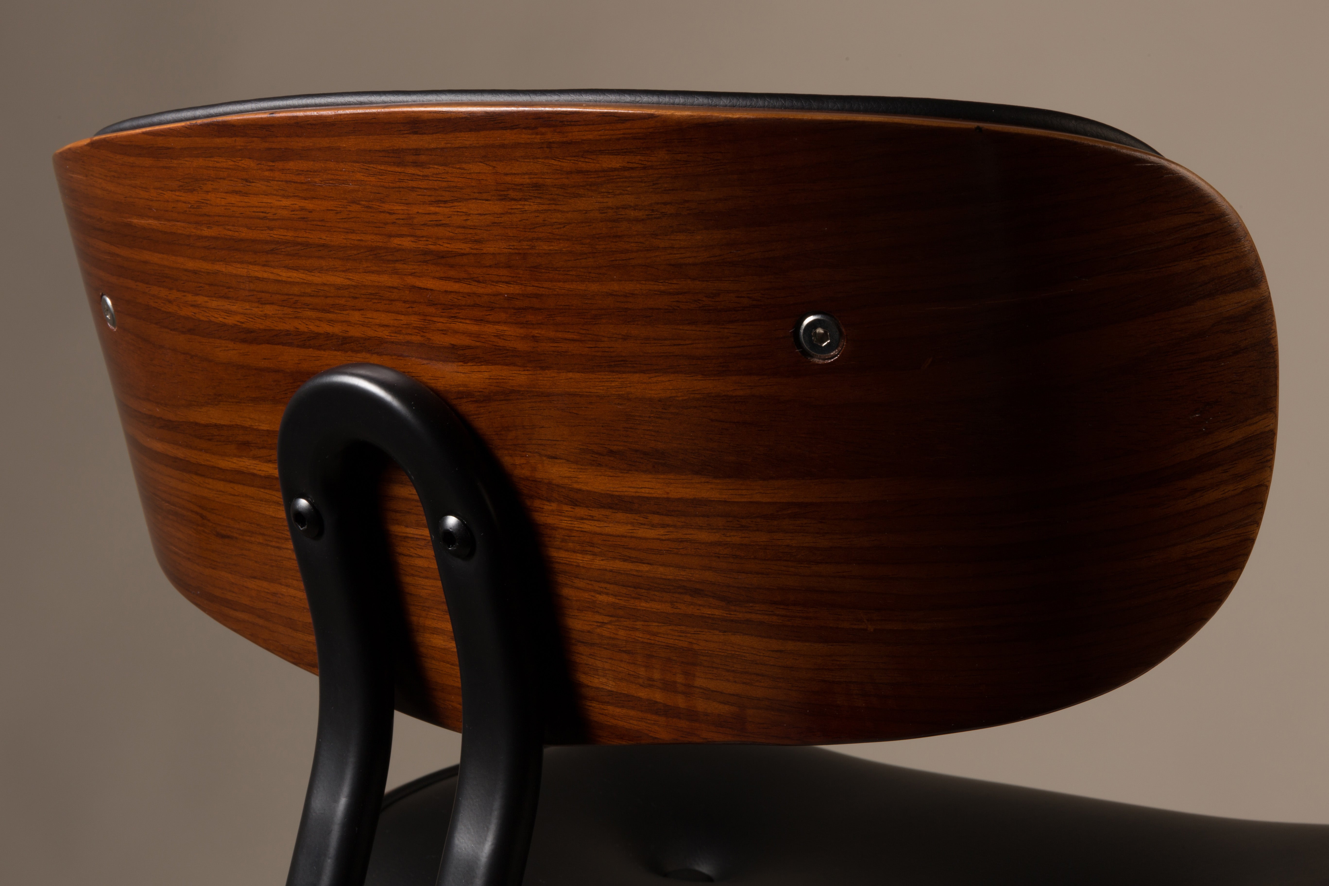 Eetkamerstoel Blackwood Walnut by Dutchbone