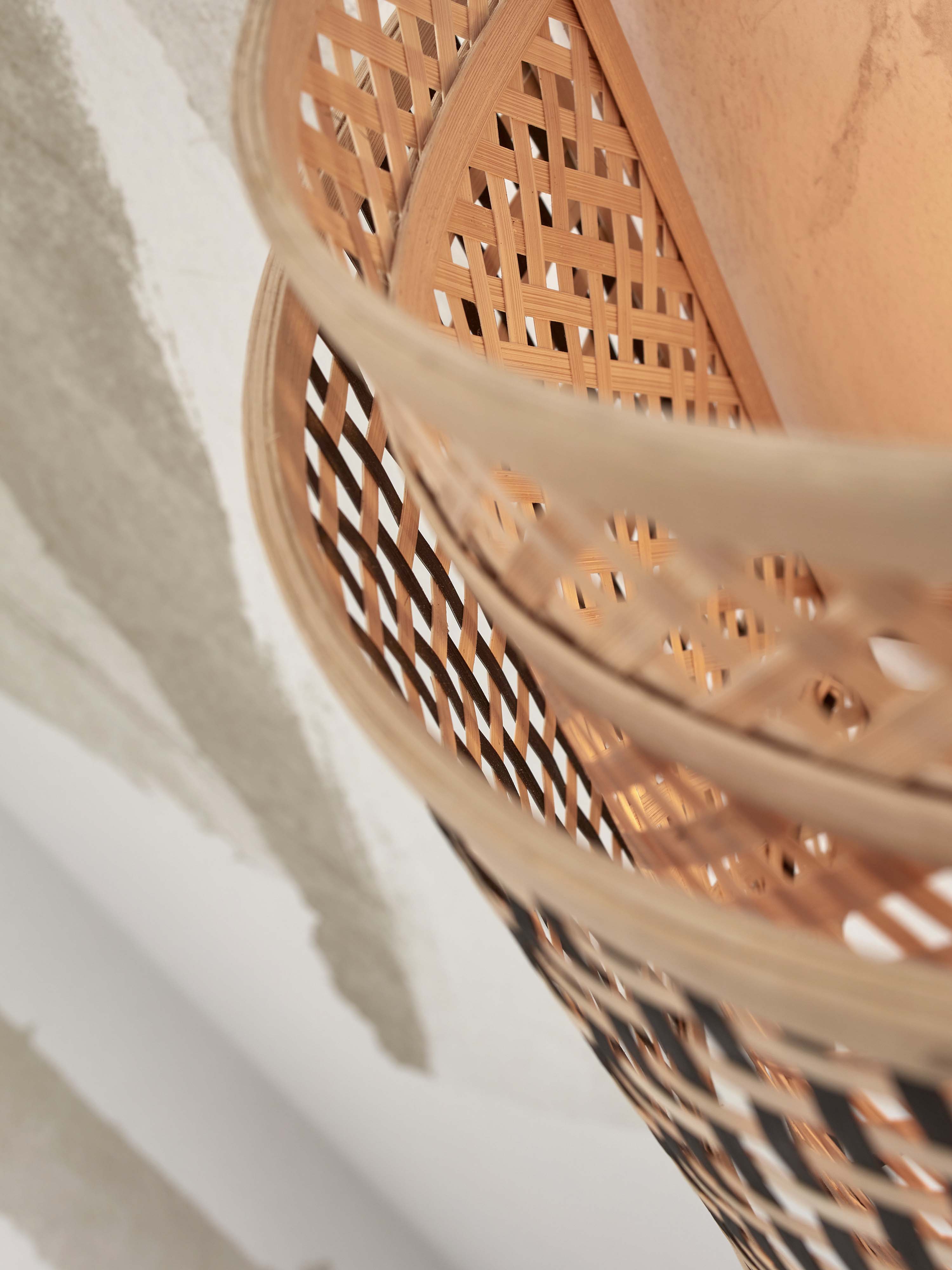 Wandlamp Bhutan - Bamboe/Zwart - 24x12x21cm - depauwwonen