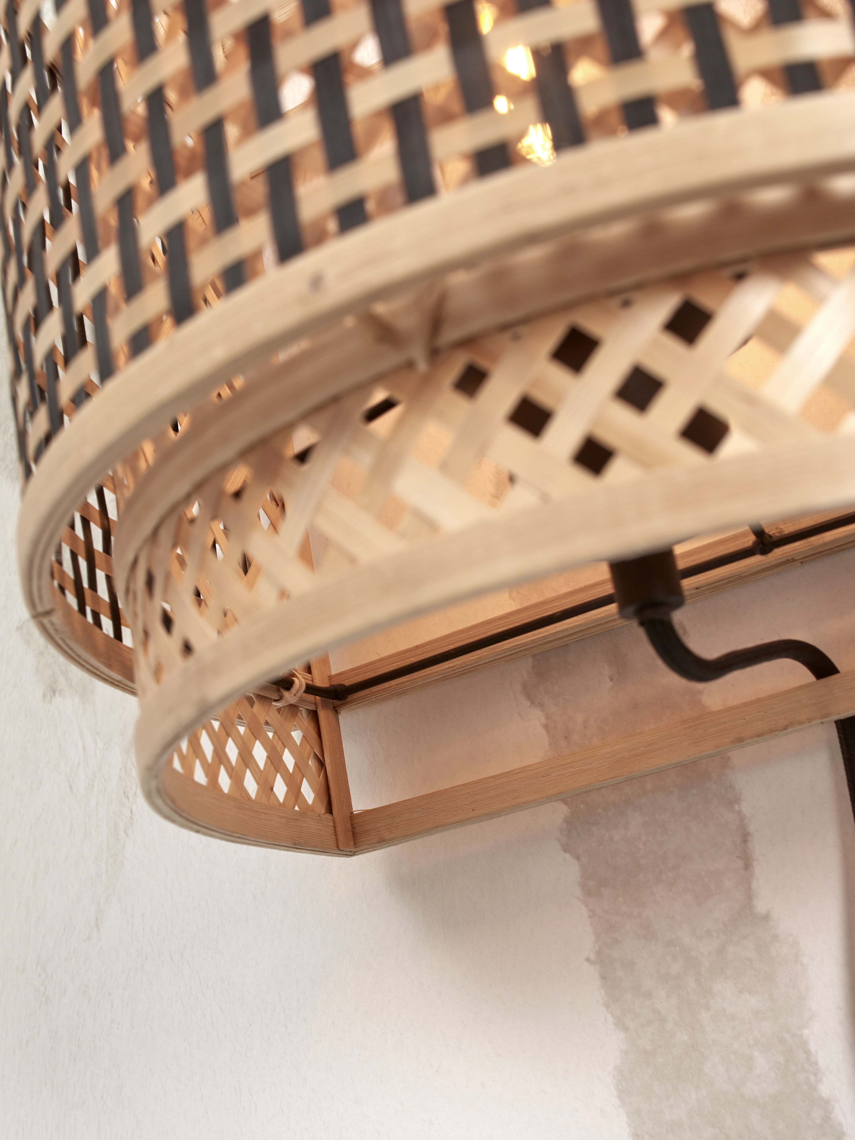 Wandlamp Bhutan - Bamboe/Zwart - 32x16x27cm - depauwwonen