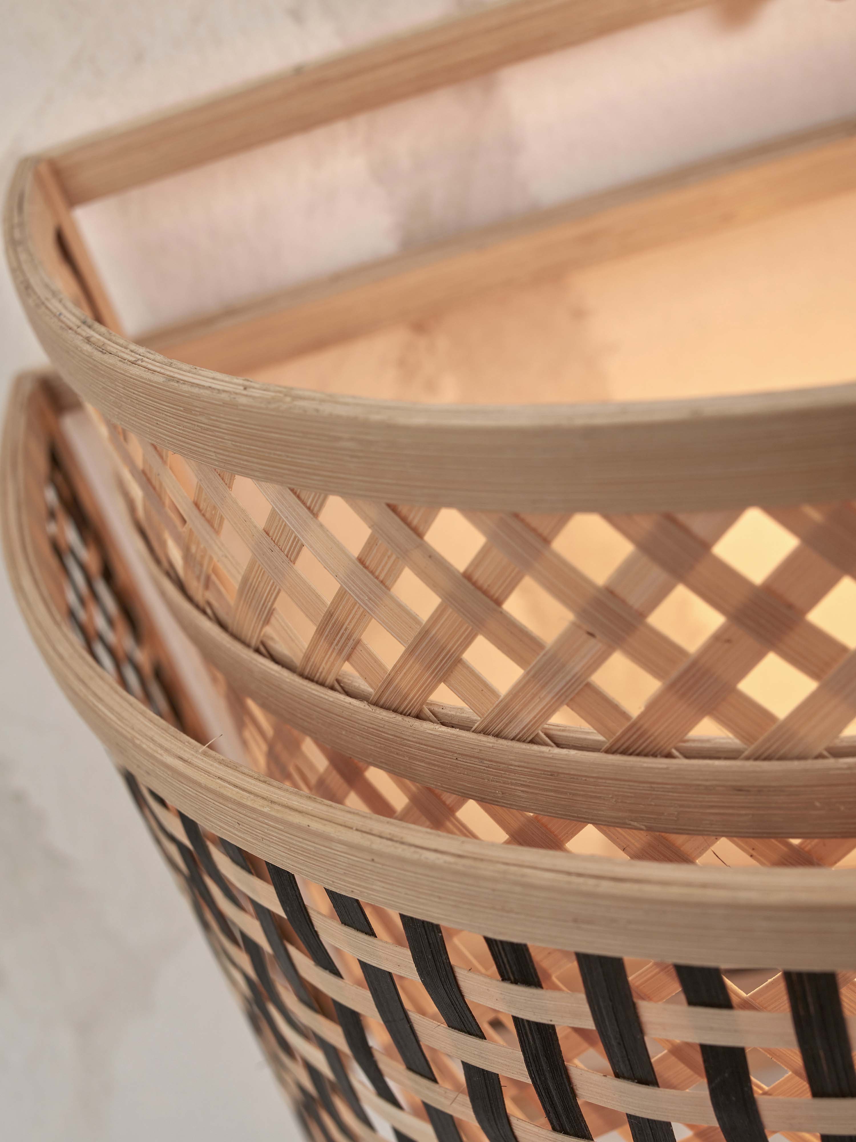 Wandlamp Bhutan - Bamboe/Zwart - 32x16x27cm - depauwwonen