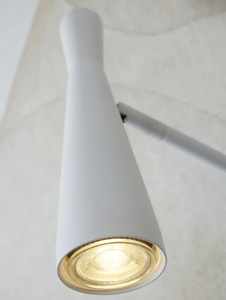 Wandlamp Bordeaux - Wit - 10.5x26x34.5cm by it's about RoMi