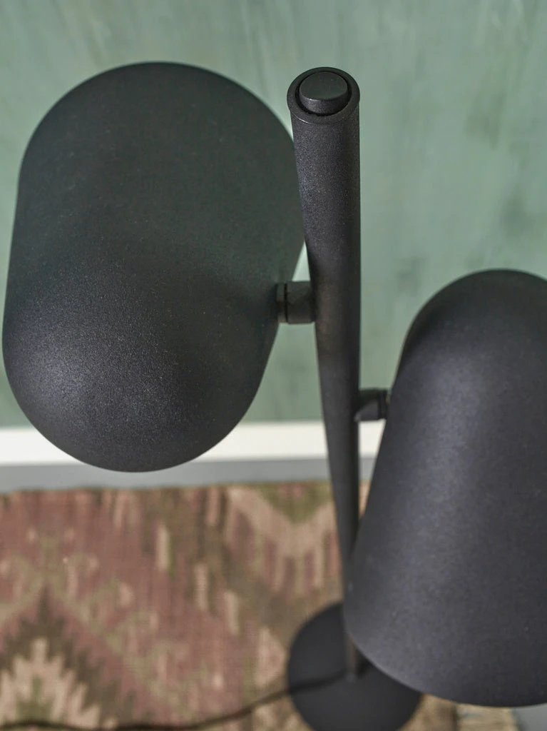 Vloerlamp ijzer Salamanca 2-kap - zwart by it's about RoMi