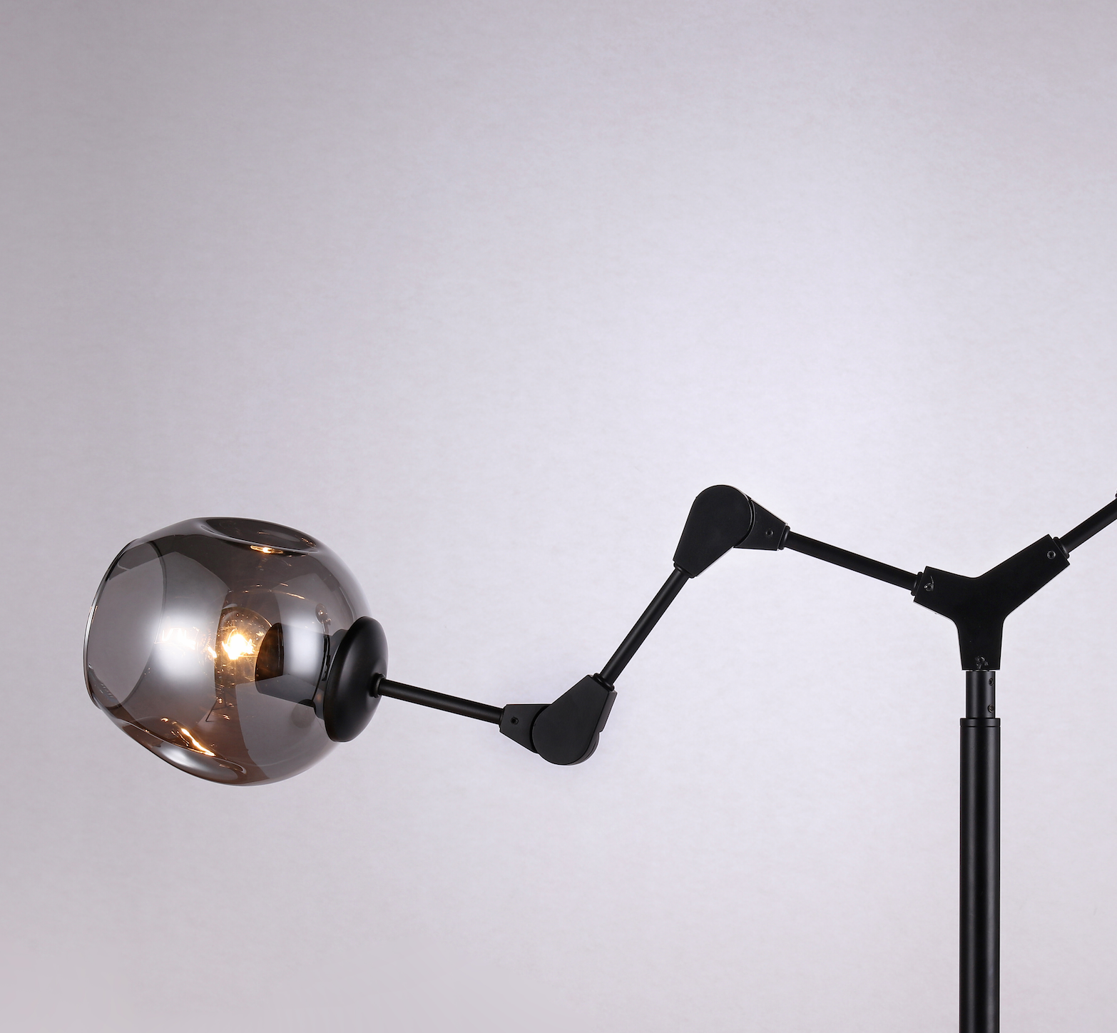 Vloerlamp Graham 3L Zwart frame - 3 glas keuze - ledlampen inclusief - depauwwonen