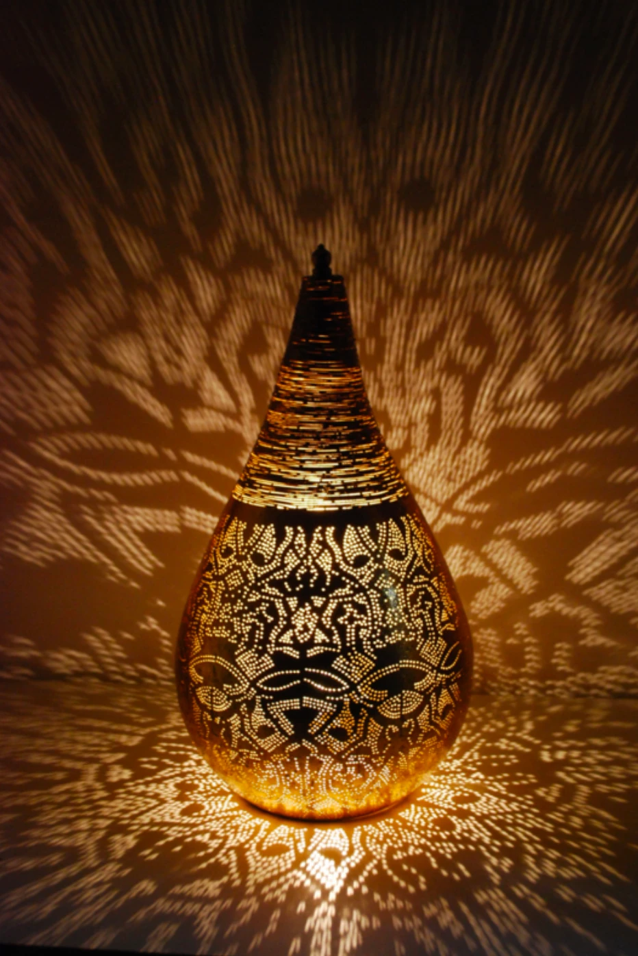 Tafellamp Ameera filigrain druppel vintage goud in 2 maten by Orientaals