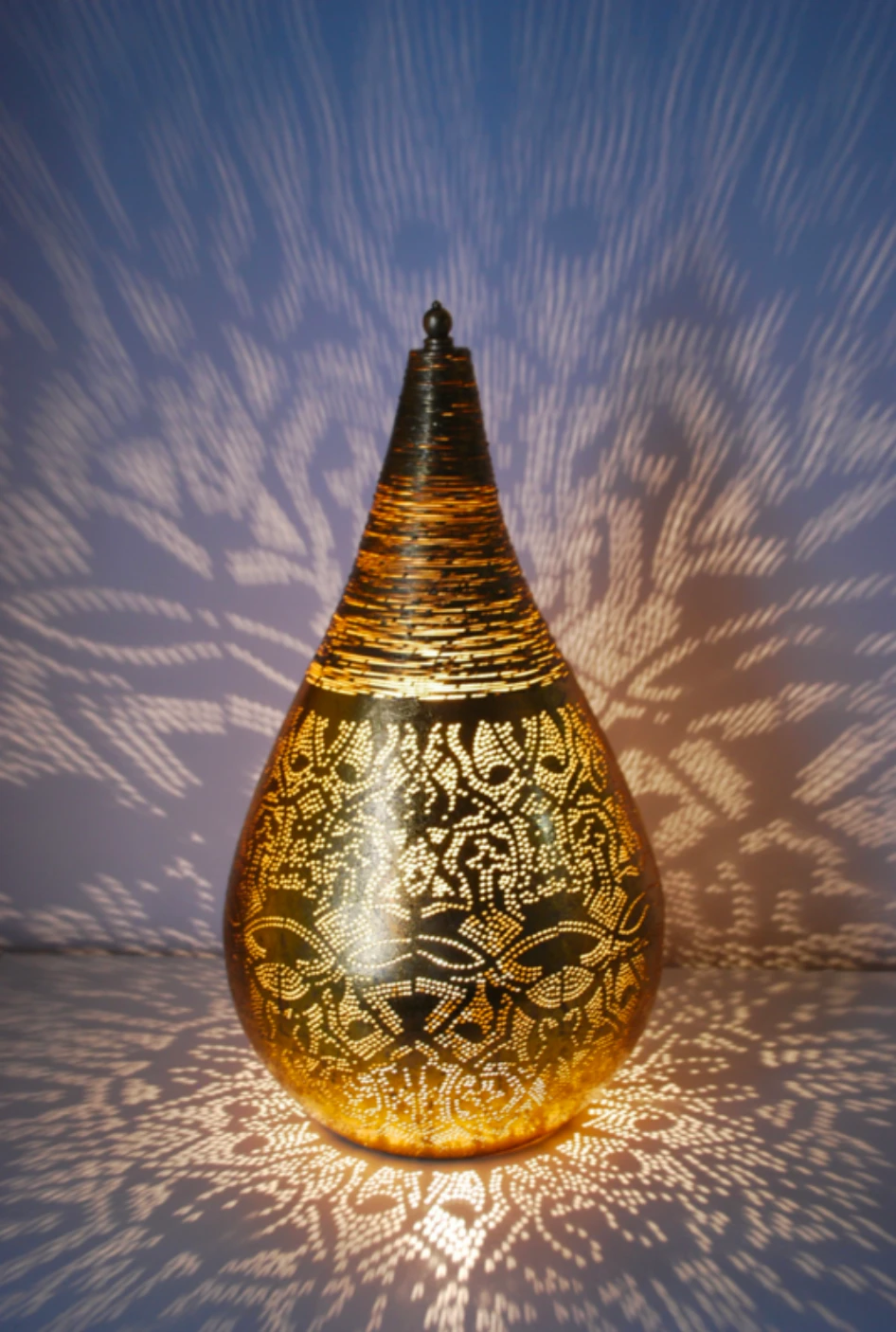 Tafellamp Ameera filigrain druppel vintage goud in 2 maten by Orientaals