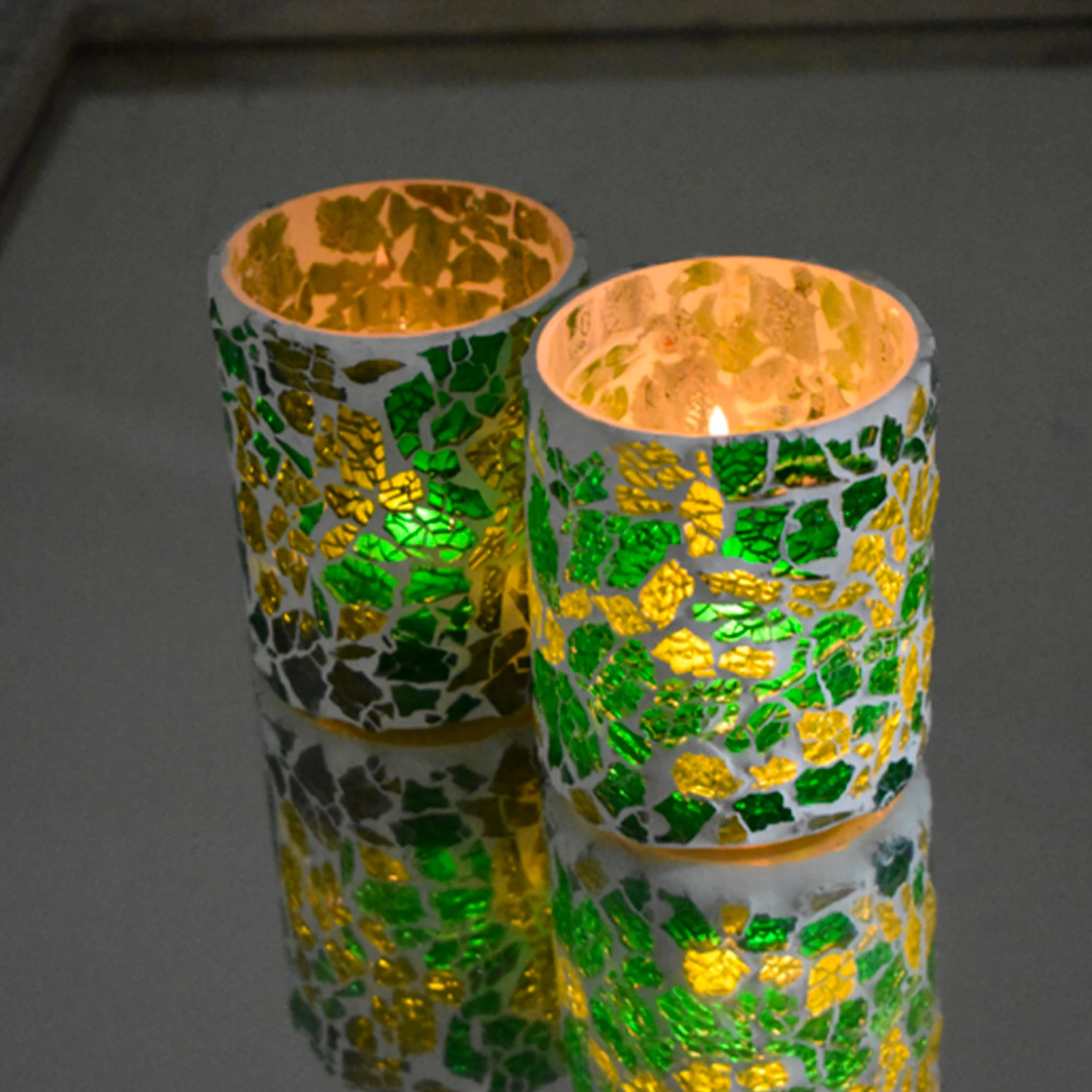 Waxinehouder mozaiek cilinder - Crackled glass - groen by Orientaals