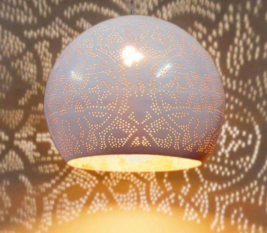 Hanglamp Ameera wit/goud bol - in 2 diameters verkrijgbaar - depauwwonen