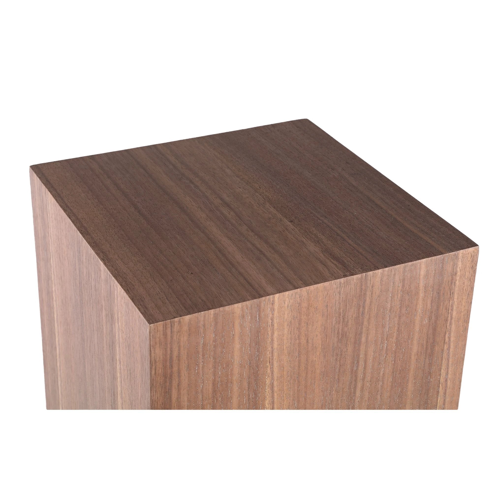 Twee natuurlijke zuilen van PTMD uit de Tiess collectie, decoratieve set voor interieurdecoratie, gemaakt van hout of natuursteen.