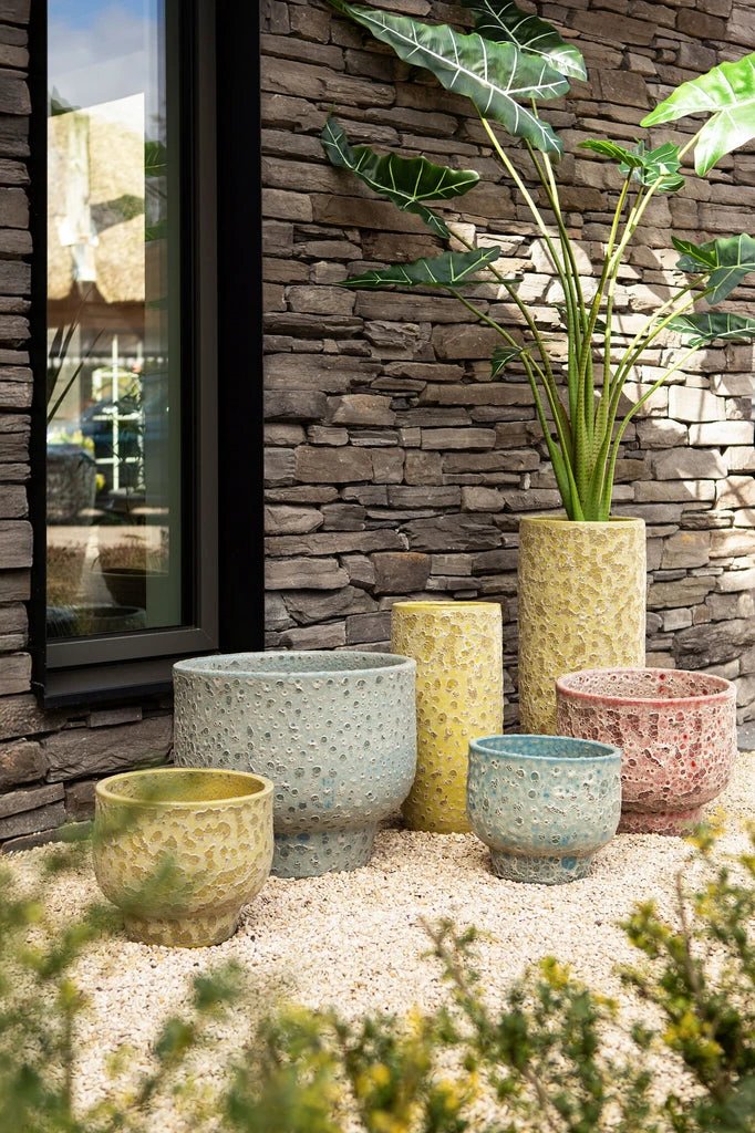 Gele keramische pot met geglazuurd ronde vorm, hoog model van PTMD, met glanzende afwerking en decoratieve uitstraling