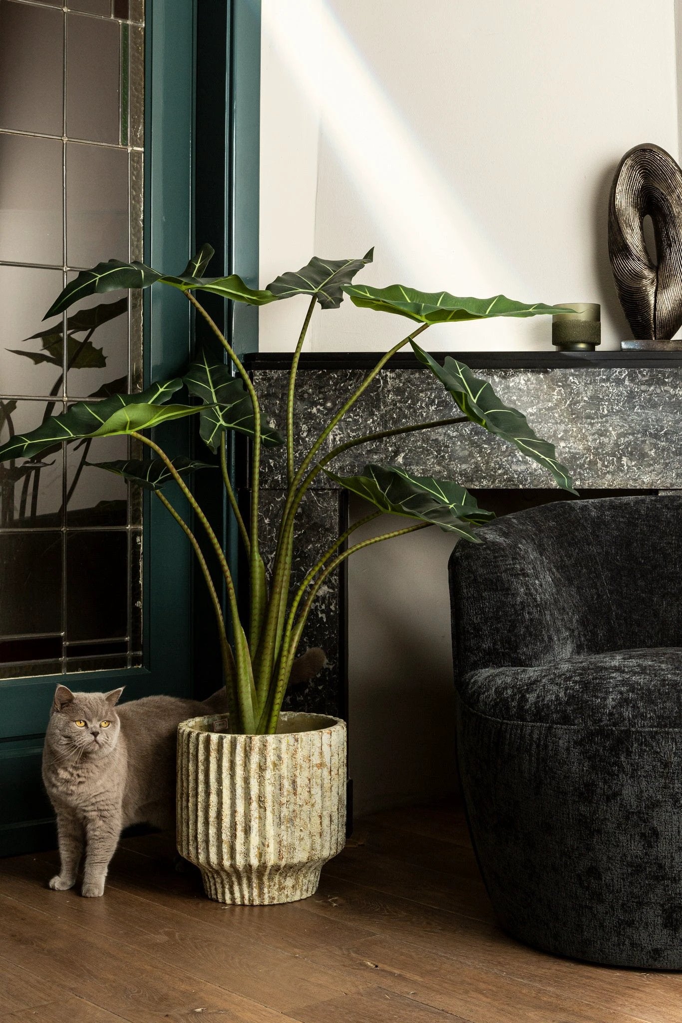 Gabriel Cream cement pot ronde lijnen XXL by PTMD