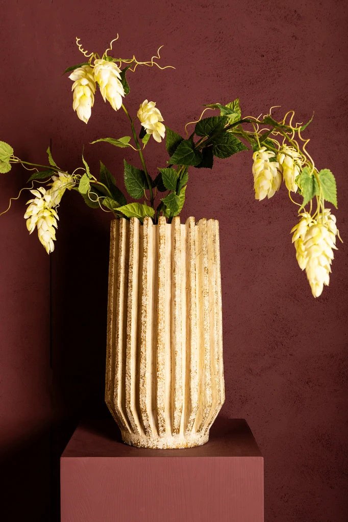 Zariya Room cement ronde pot geribbelde lijnen hoog L by PTMD