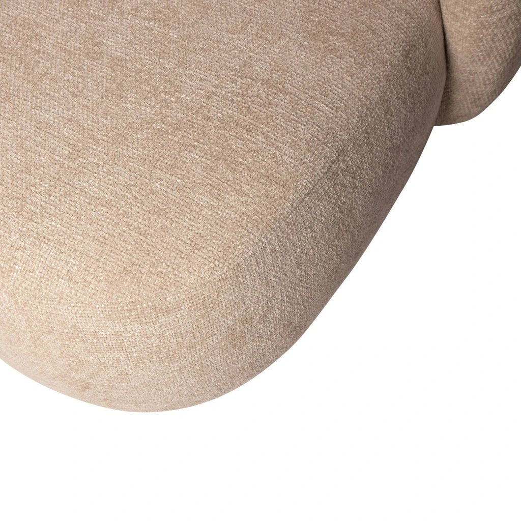 Aphrodite Cream loveseat by PTMD