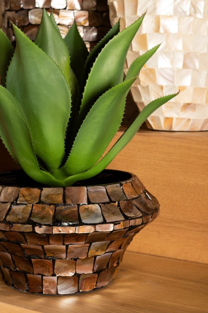 Chelsae Bronzen poly ronde schelpspiegel klein by PTMD