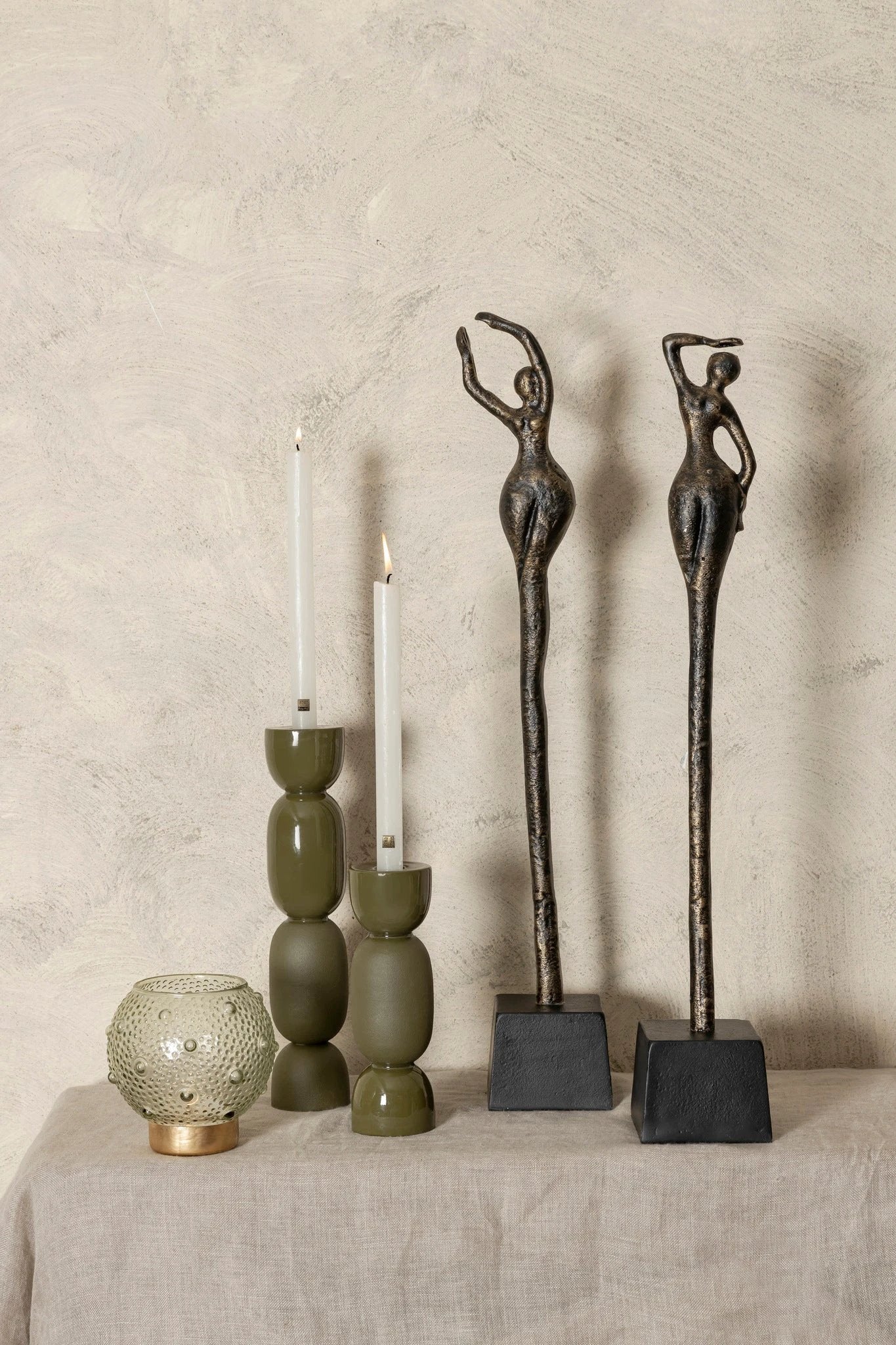 Ciwan Antique Brass Gietijzeren Vrouwenbeeld A by PTMD