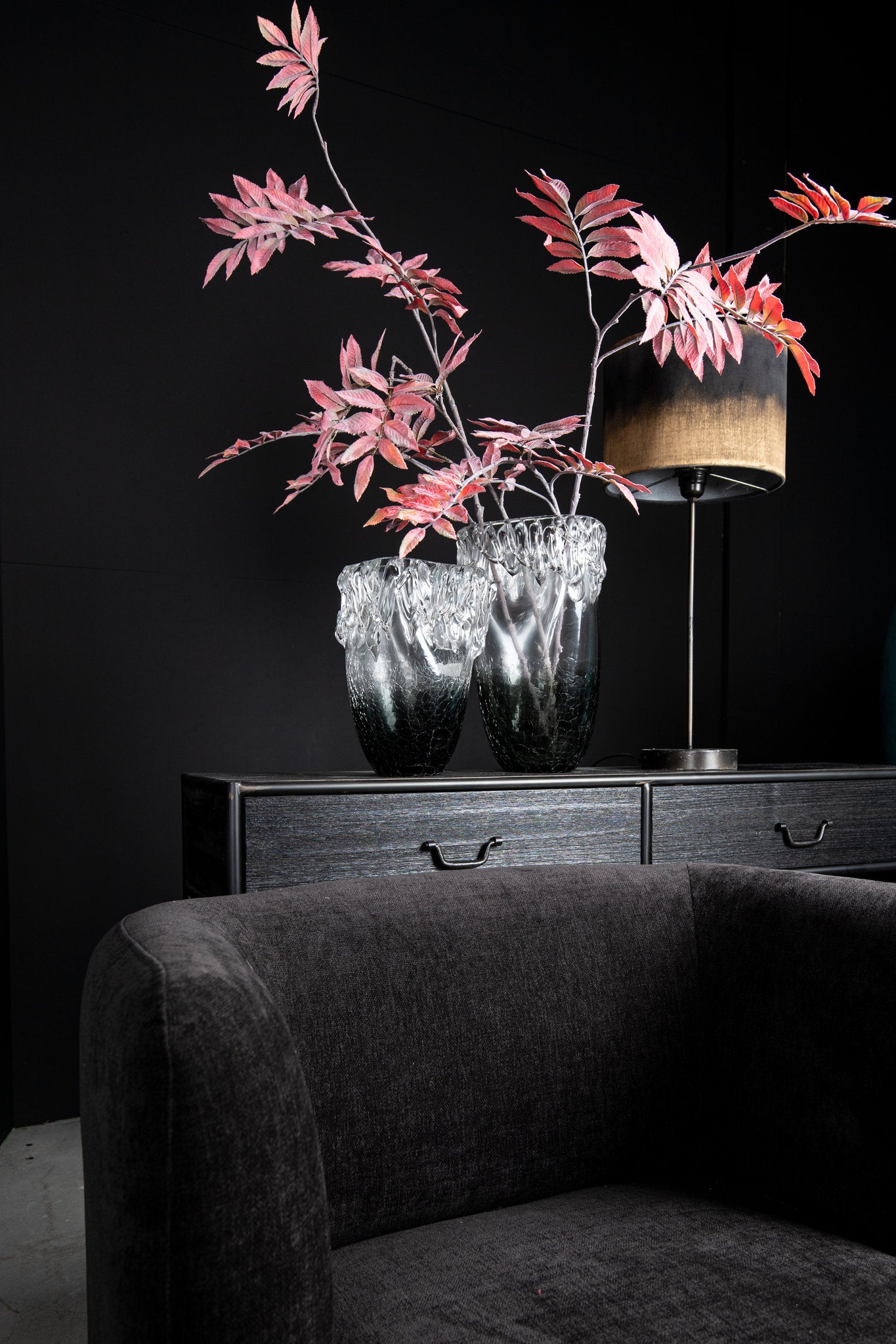 Ray Zwarte Houten Wandtafel Metalen Frame 2 Laden - depauwwonen