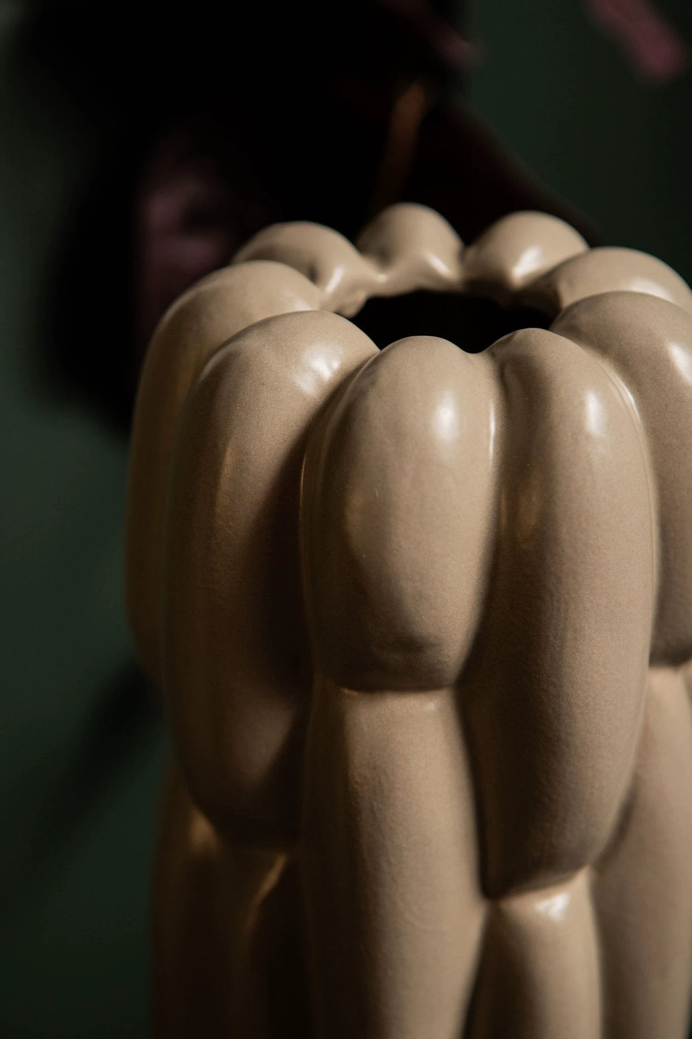 Seani's Grijze Ronde Keramische Vaas Blokpatroon L by PTMD