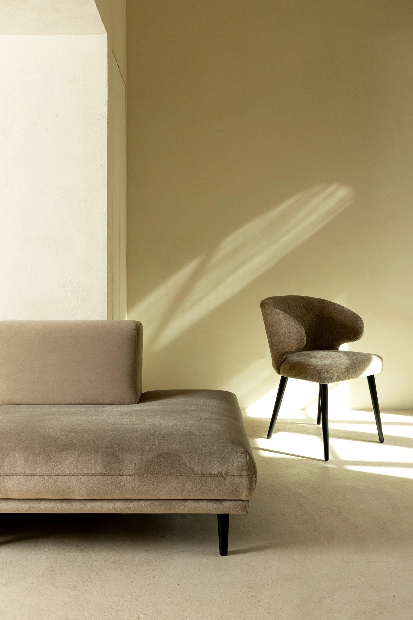 Eetkamerstoel Fiori | Antraciet by PTMD