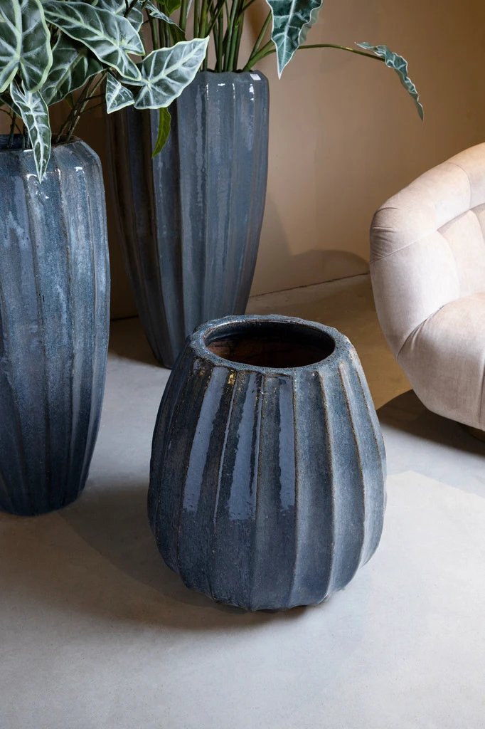 Lionne Blauwe keramische pot geribbelde bol rond S by PTMD