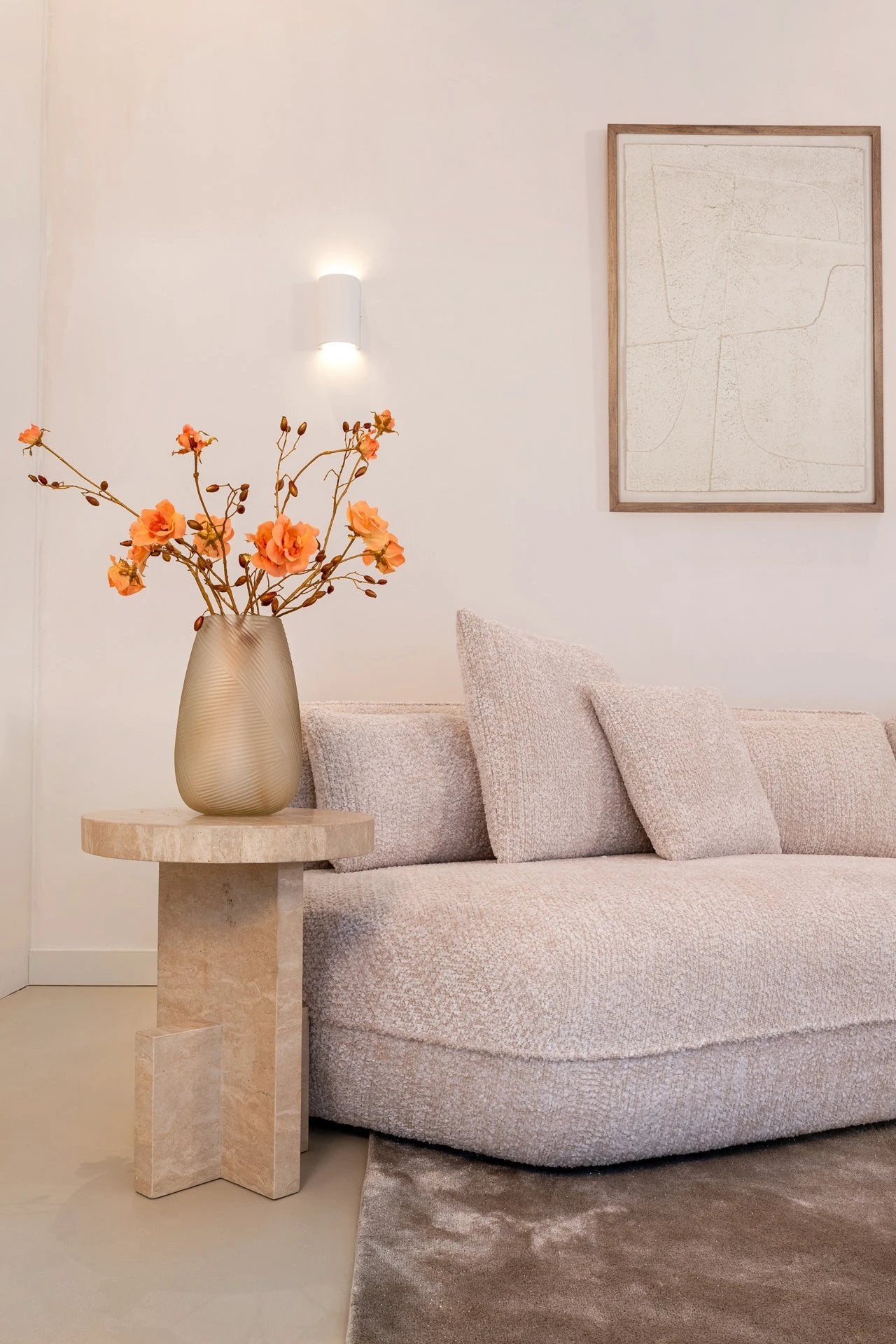 Alexander Jones Bijzettafel Biltmore Italian Travertine by Richmond Interiors