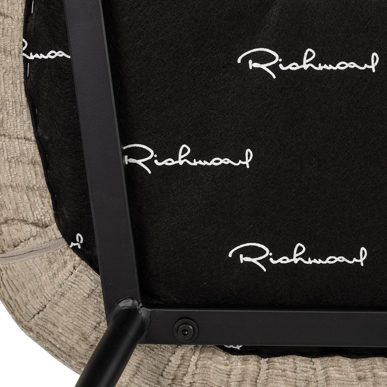 Stoel Xandra desert fusion brandvertragend by Richmond Interiors