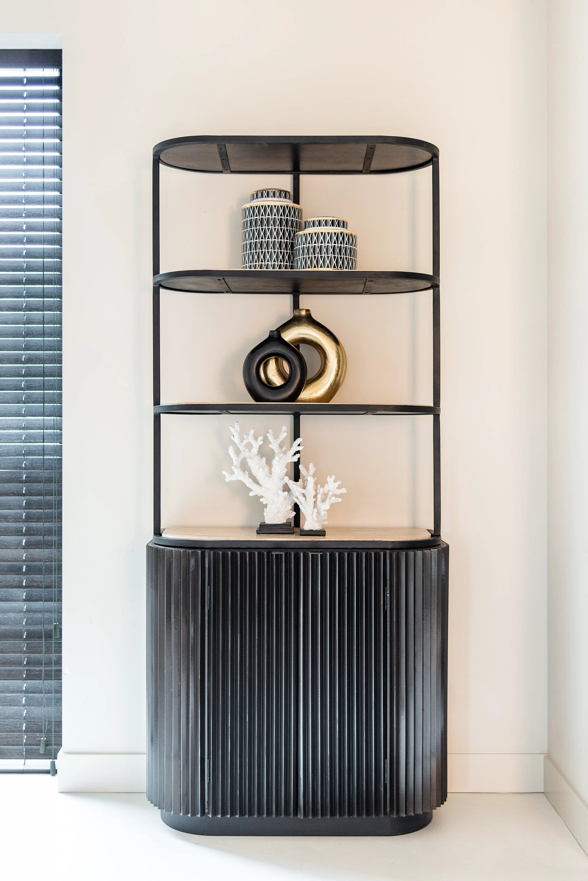 Wandkast Hampton 2-deuren 2-planken by Richmond Interiors