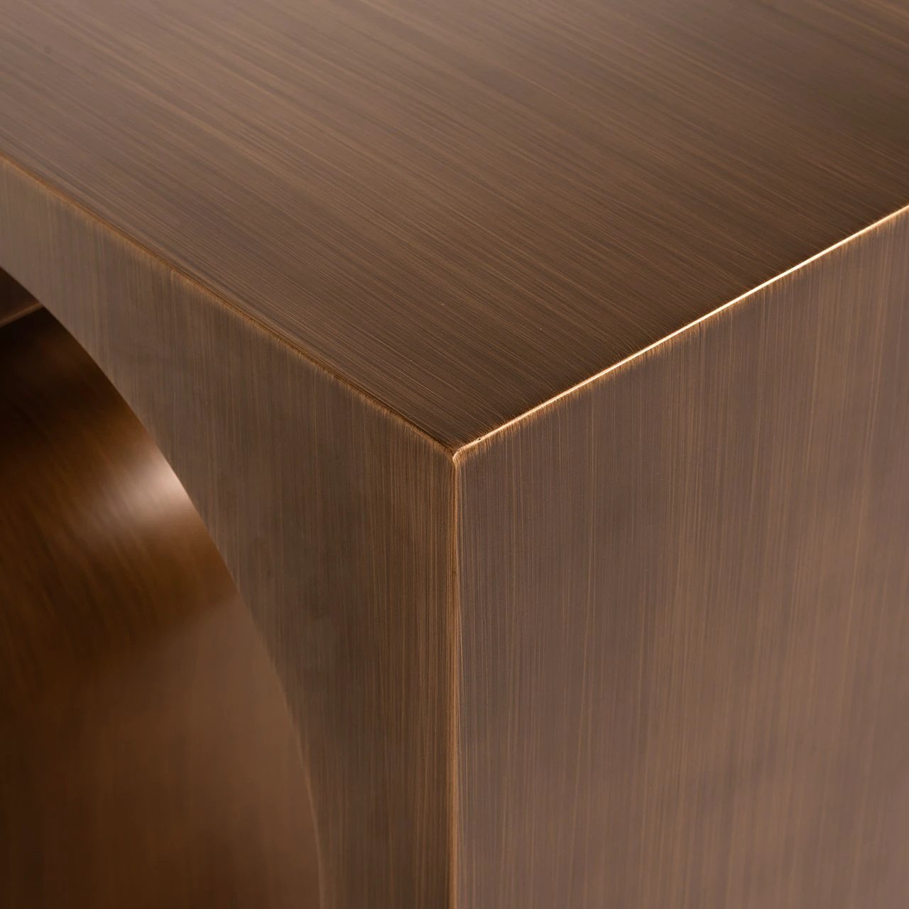 Wandtafel Lugano (Geborsteld Goud) by Richmond Interiors