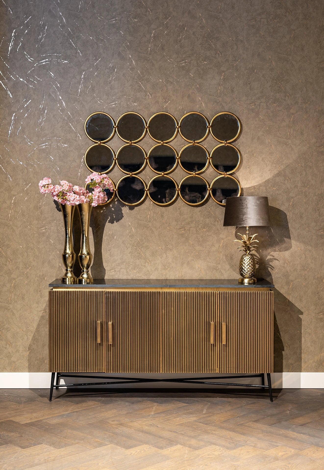 Dressoir Ironville Goud - 4 deuren by Richmond Interiors