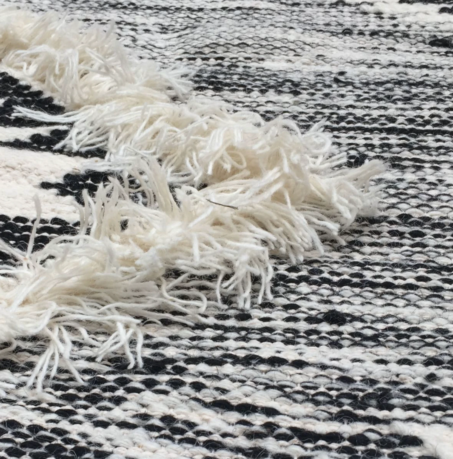 Vloerkleed wol - grafisch zwart/wit in 3 maten by Rocaflor