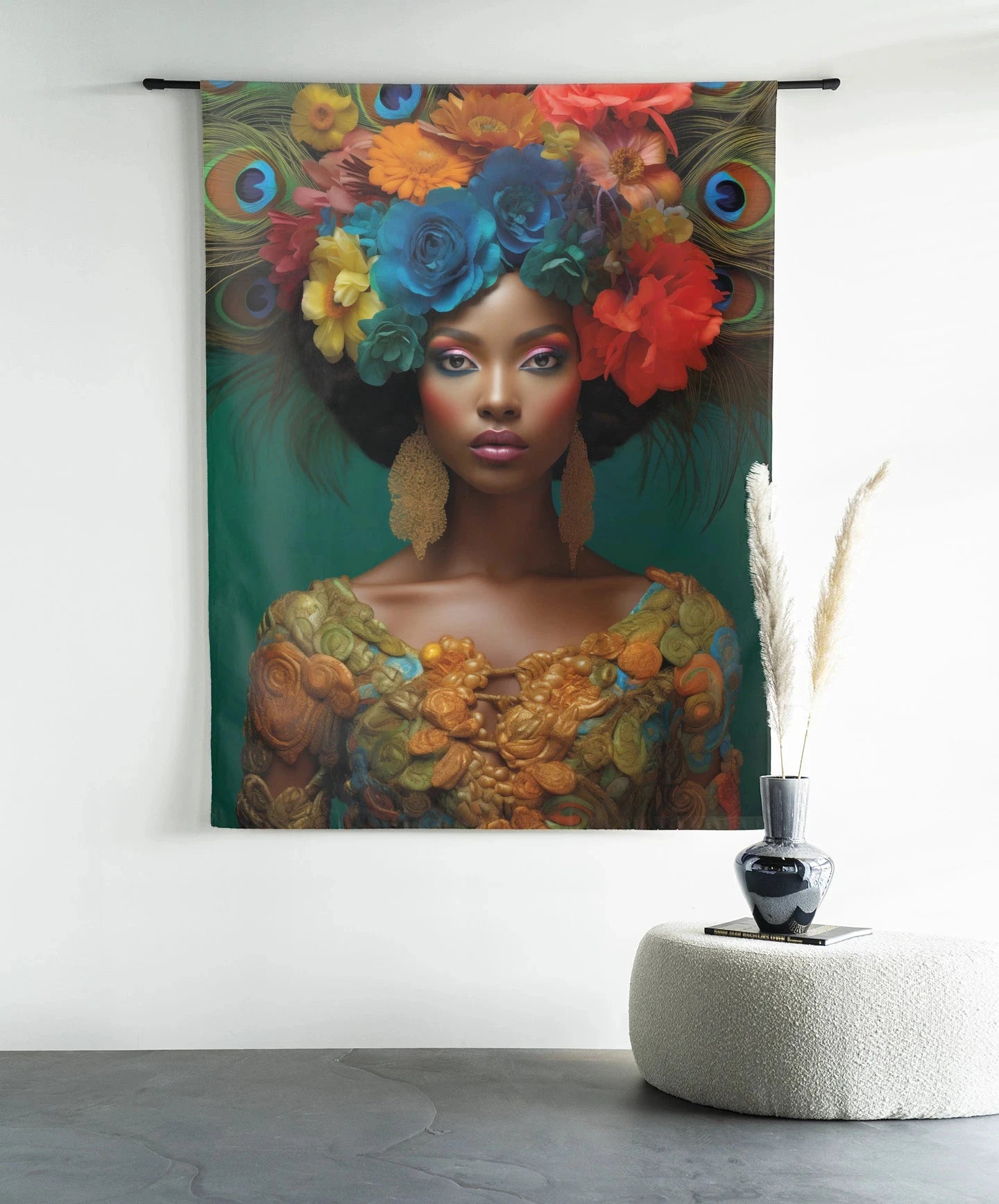 Moderne wanddecoratie van Urban Cotton met kunstprint, glasart en wandkleed met een gebogen roede, abstract ontwerp in levendige kleuren