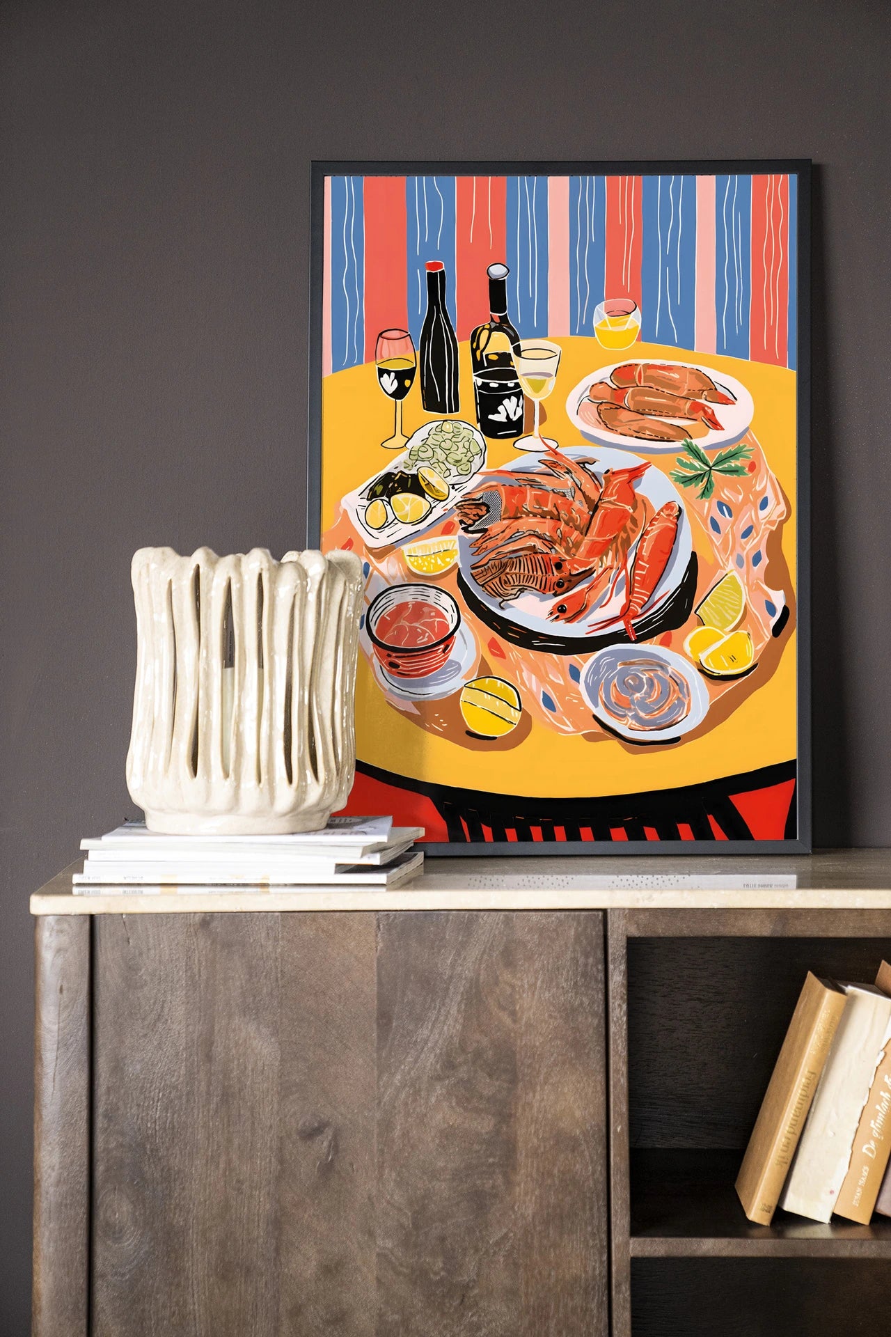 Moderne Fruits de Mer kunstprint in houten lijst, zwart frame, door Urban Cotton, geschikt als wanddecoratie of glas art.