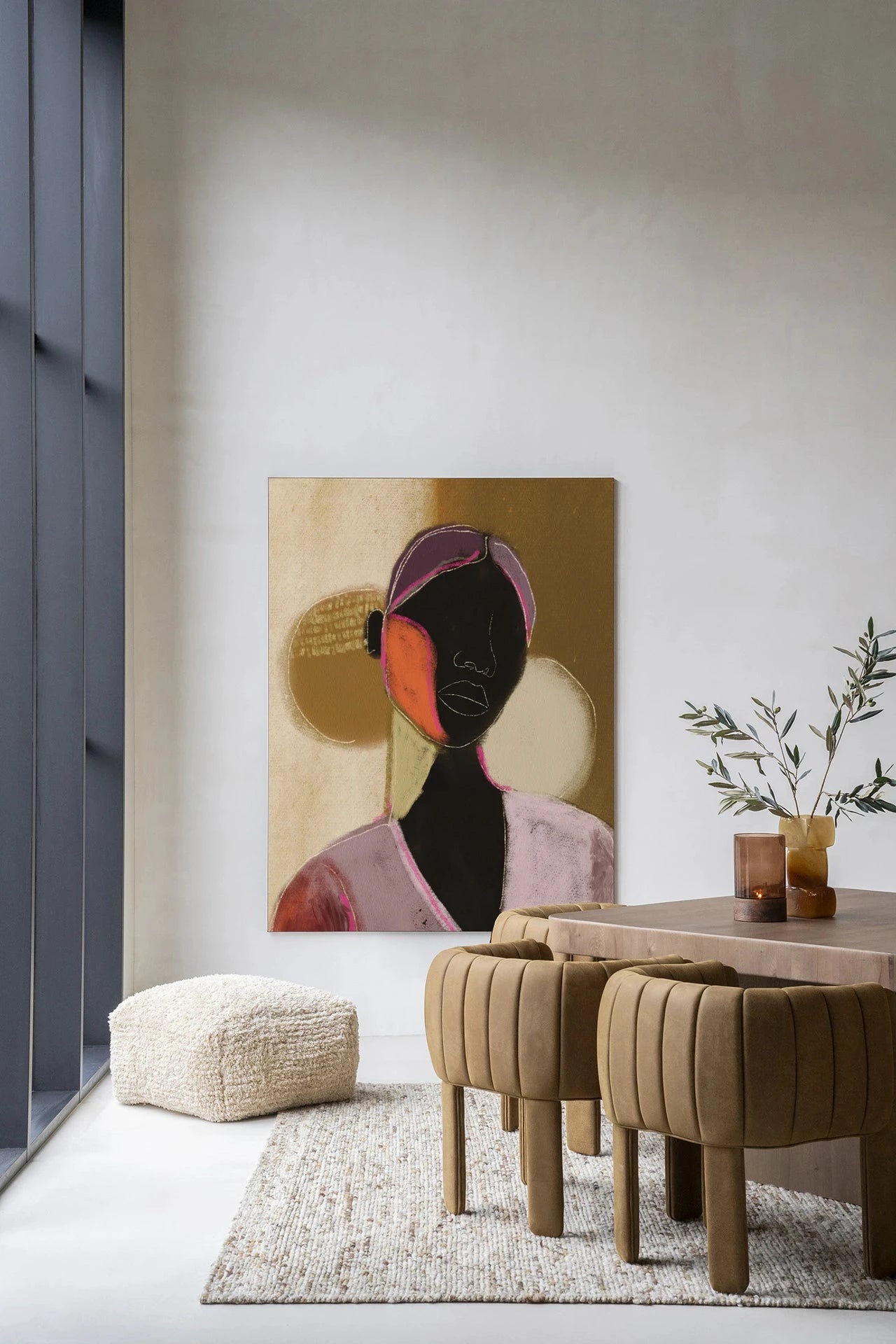 Moderne wanddecoratie met silhoutte van een vrouw, artprint en wandkleed van Urban Cotton, elegante muurversiering voor interieur