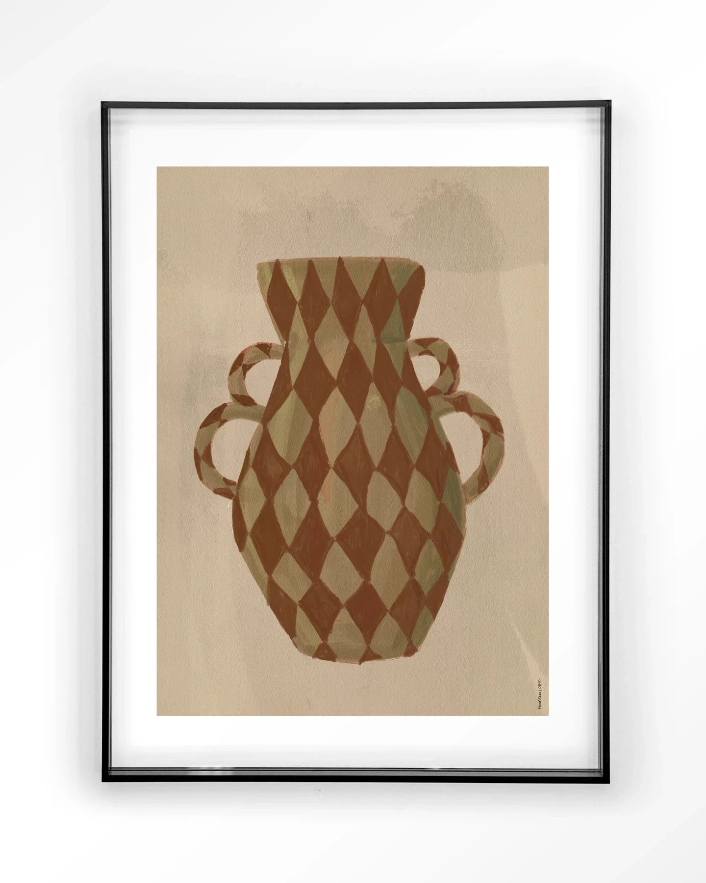 Moderne wanddecoratie met Vivid Vase 08 kunstprint van Urban Cotton, zwart frame en glas, abstract ontwerp voor in huis.