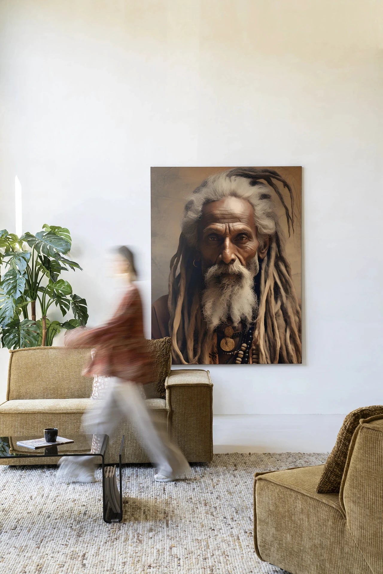 Moderne wanddecoratie van Urban Cotton met kunstprint van wijze man, glasart en wandkleed, geschikt voor stijlvolle interieurversiering