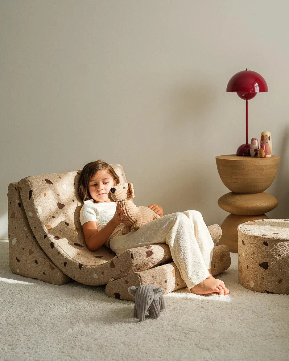 Kinderfauteuil Moon Terrazzo Sand by WigiWama