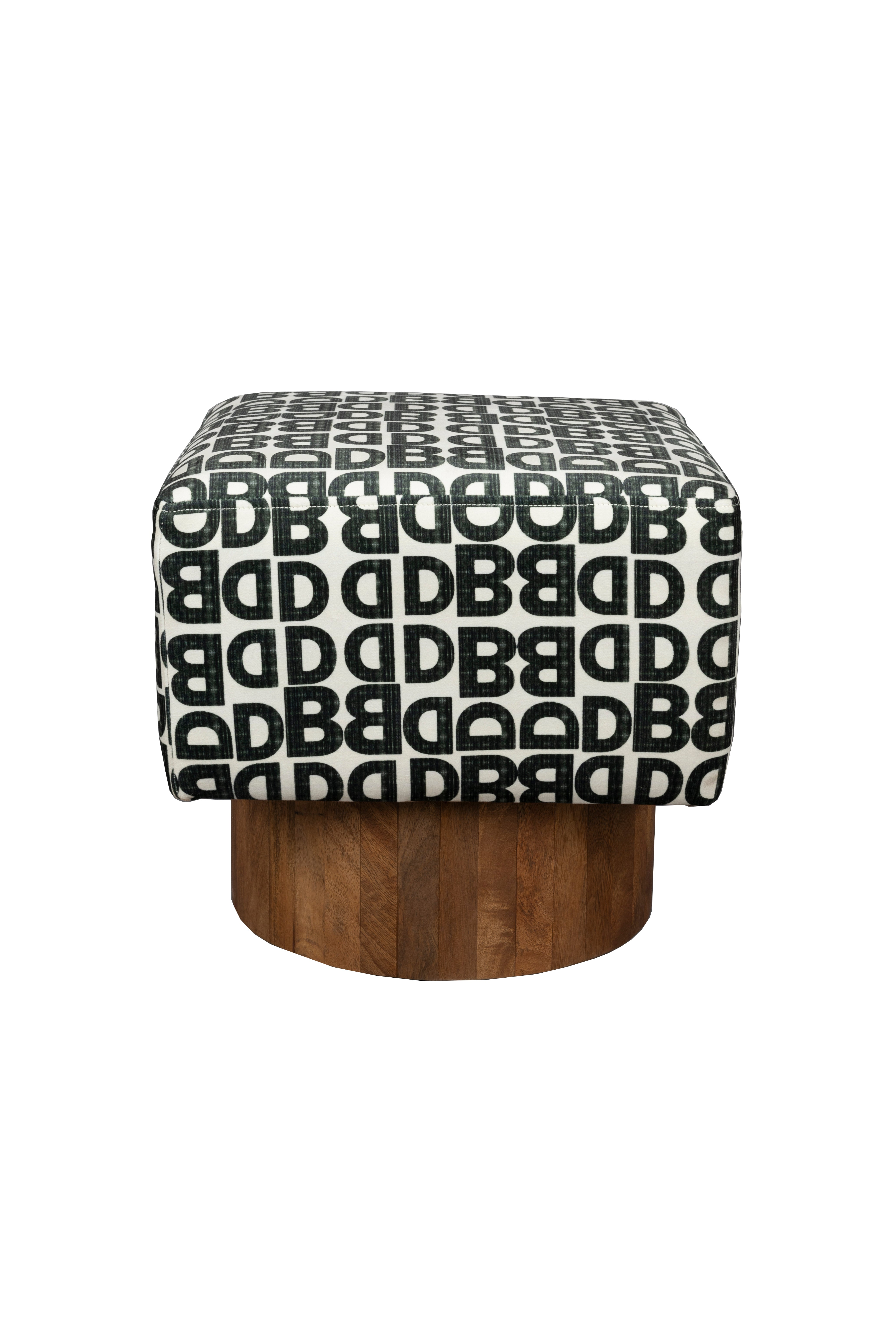 Stool Monogram