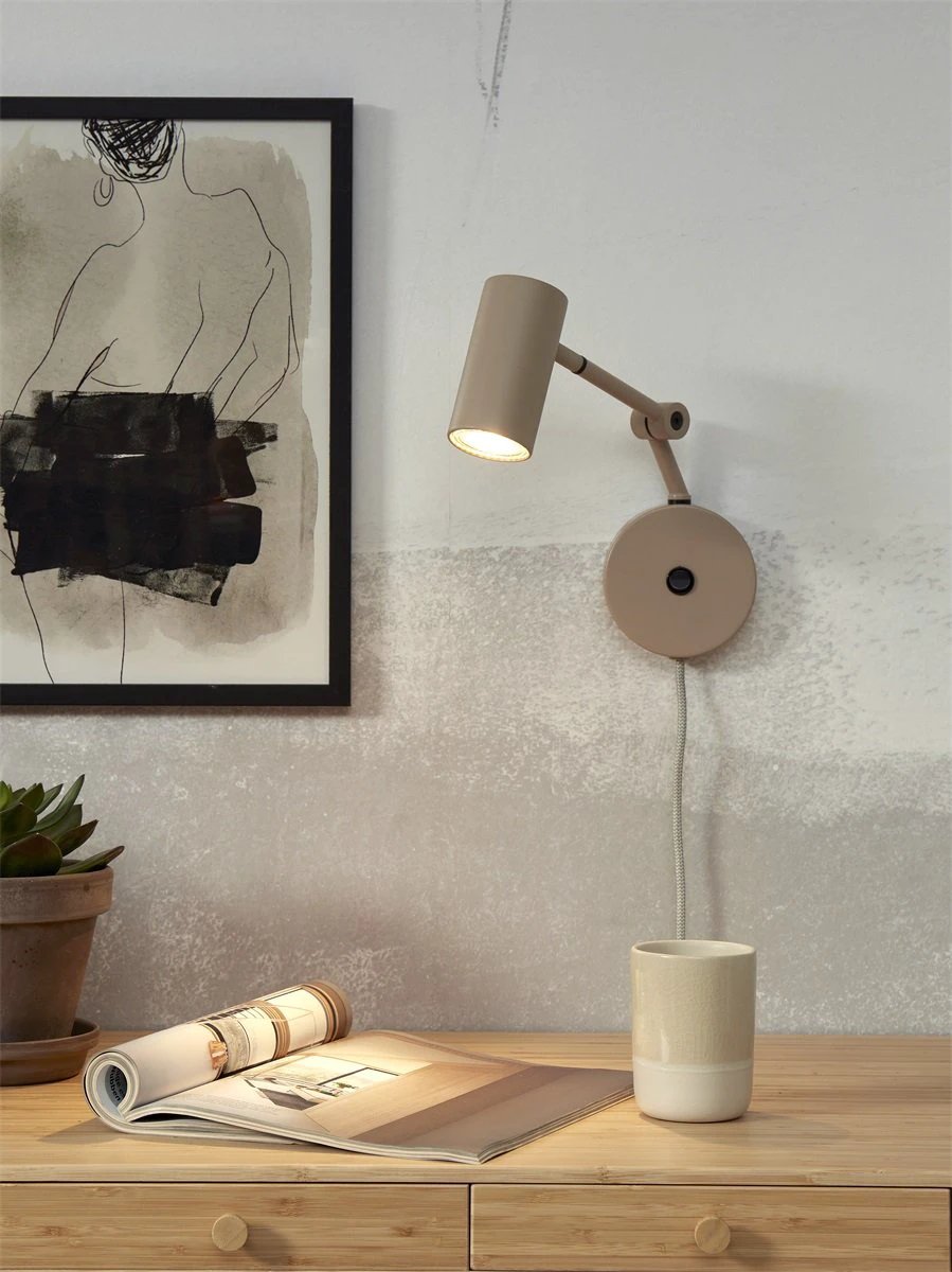 Wandlamp Montreux - Zand - 10.5x21.5x18cm by it's about RoMi