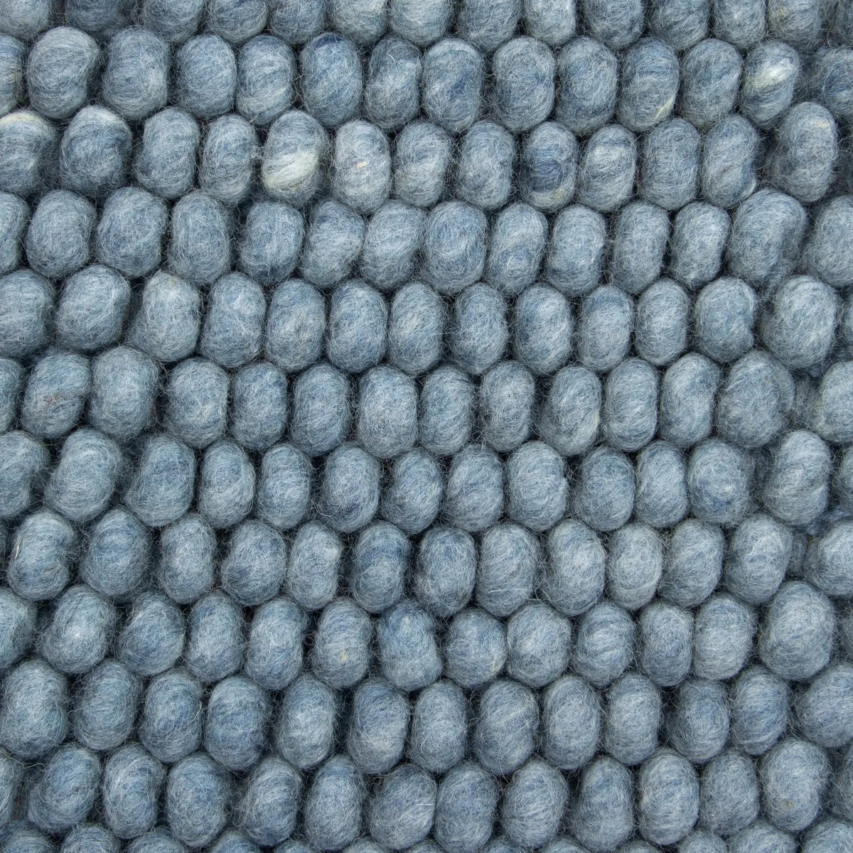 Nieuw Loop 227 Hemelsblauw 170x230 by Brinker Carpets