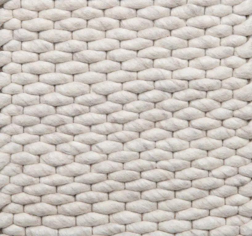 Genua Wolkenwit 815 170x230 by Brinker Carpets