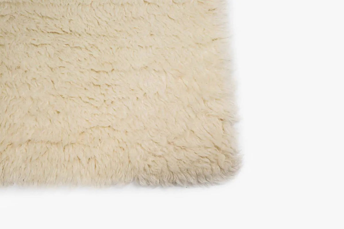 Merano Wit 011 170x230 by Brinker Carpets